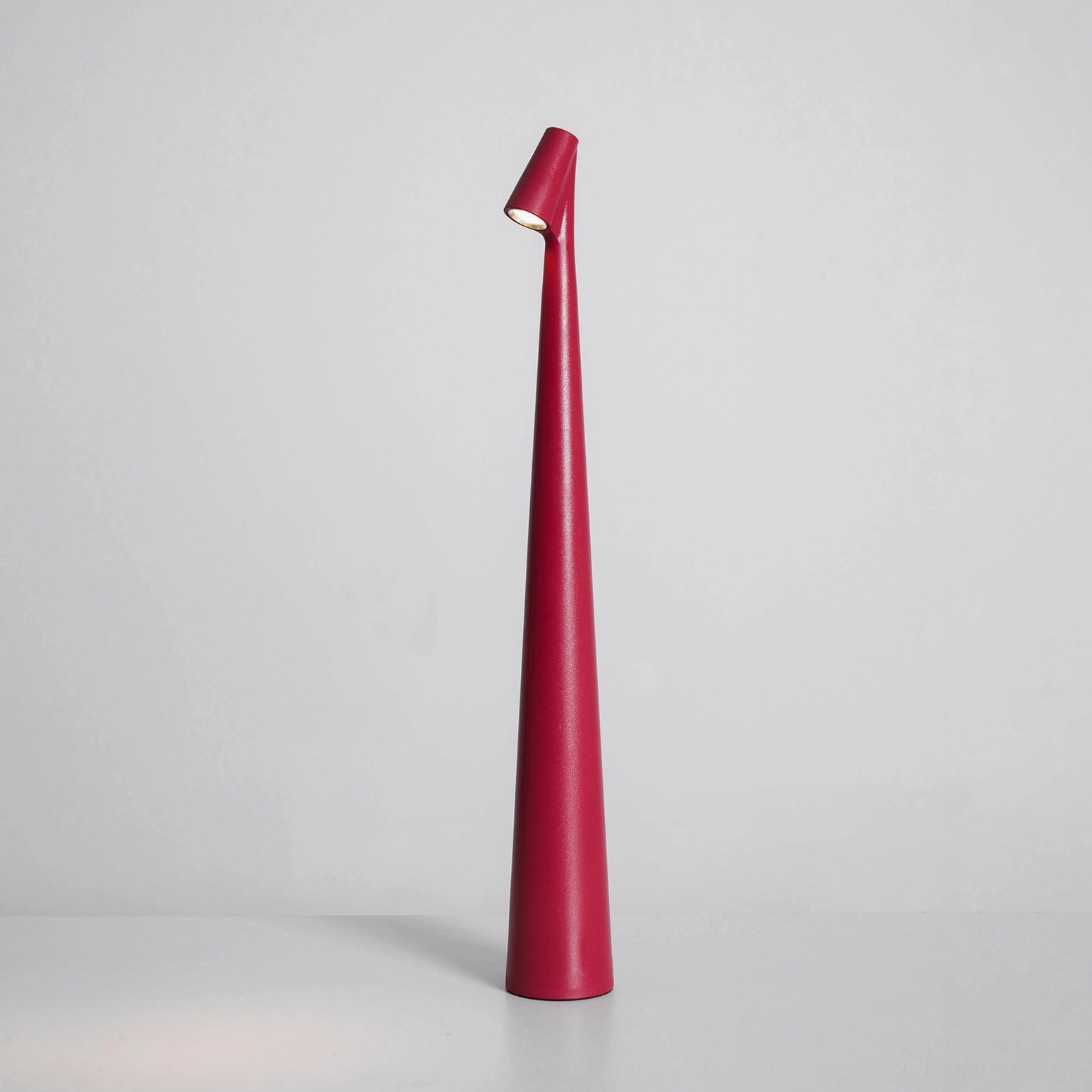 Africa portable table lamp in red matte finish, tabletop accent light