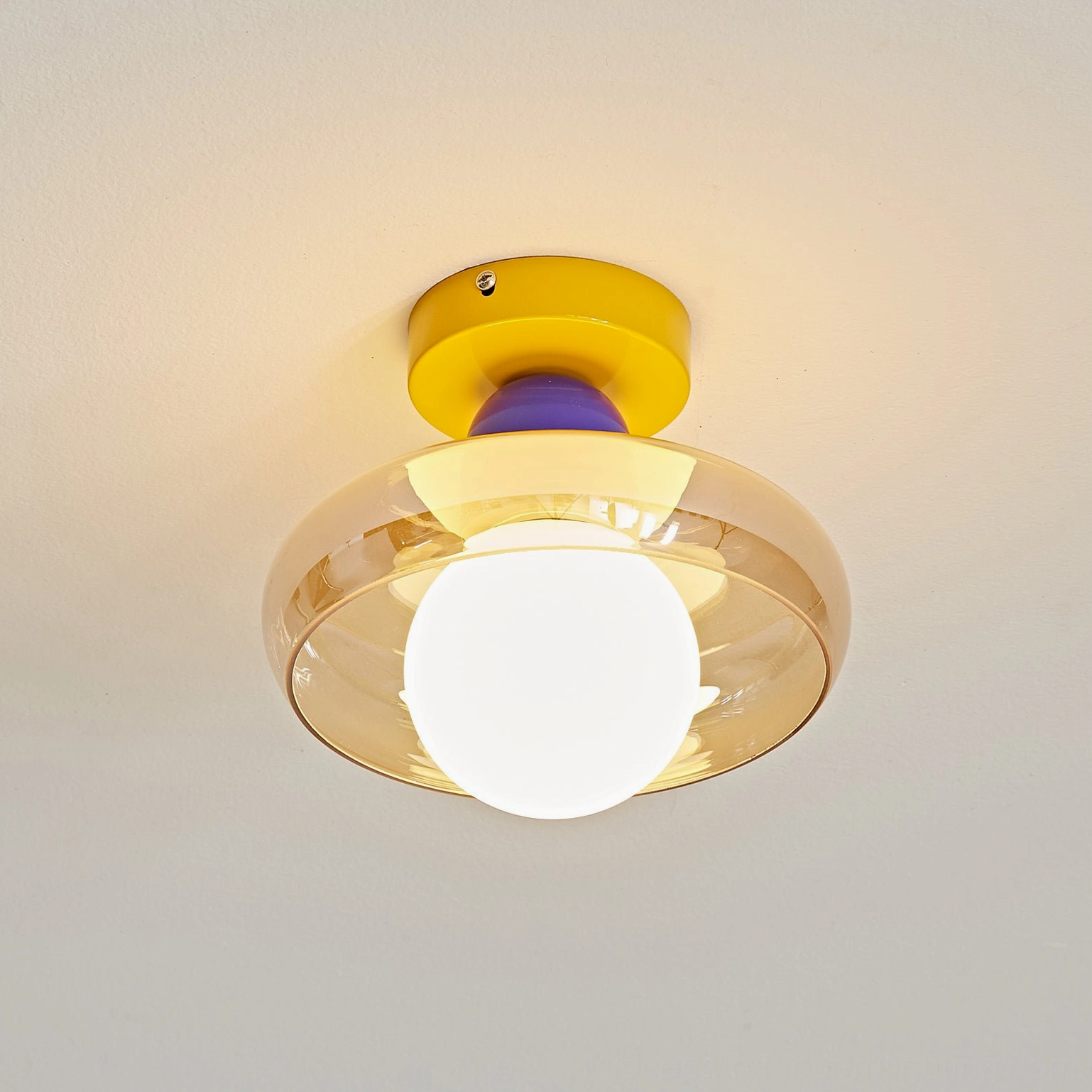 Geometric retro glass ceiling light installation demonstration