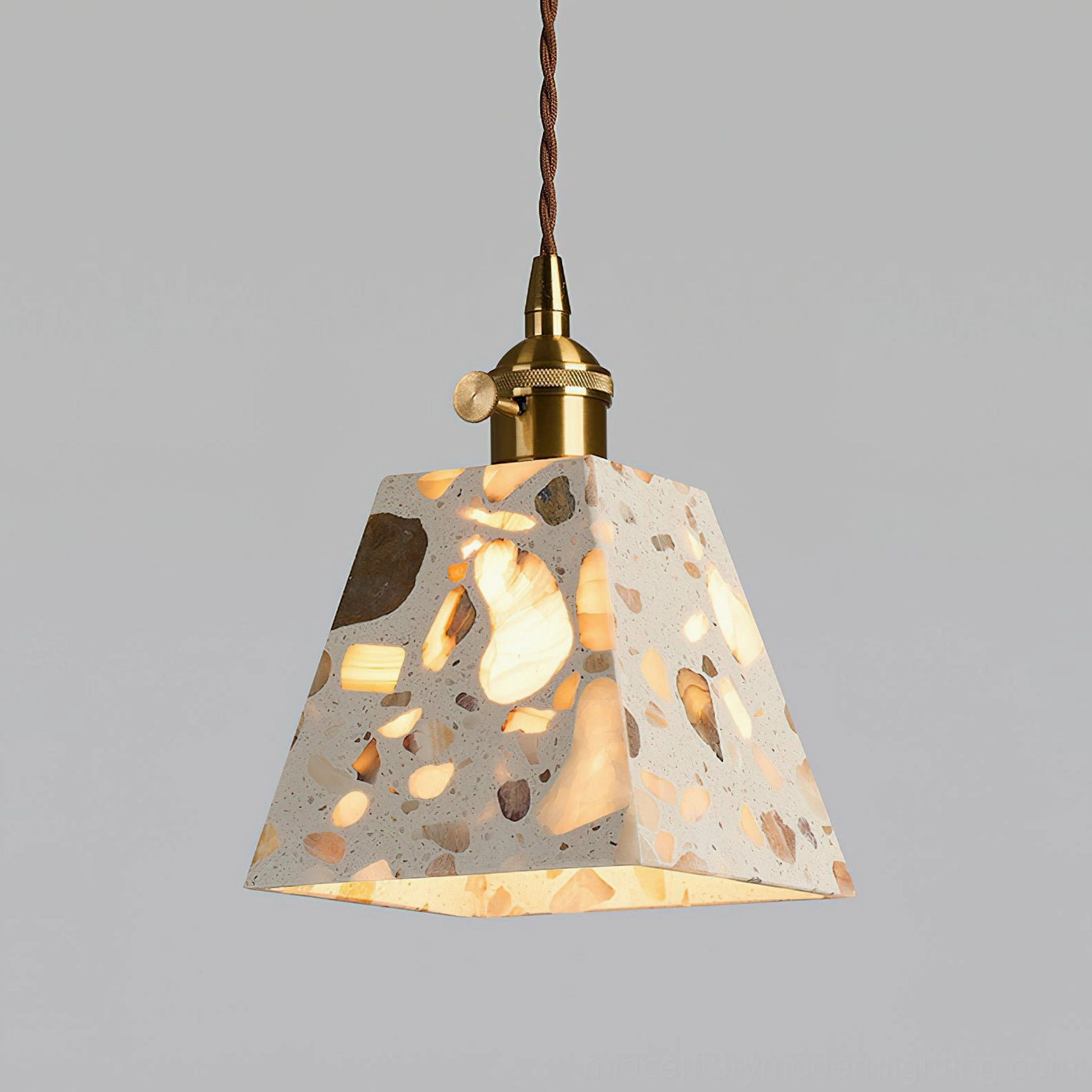 Alvaro mid-size terrazzo pendant lamp highlighting irregular quartz aggregate and light diffusion