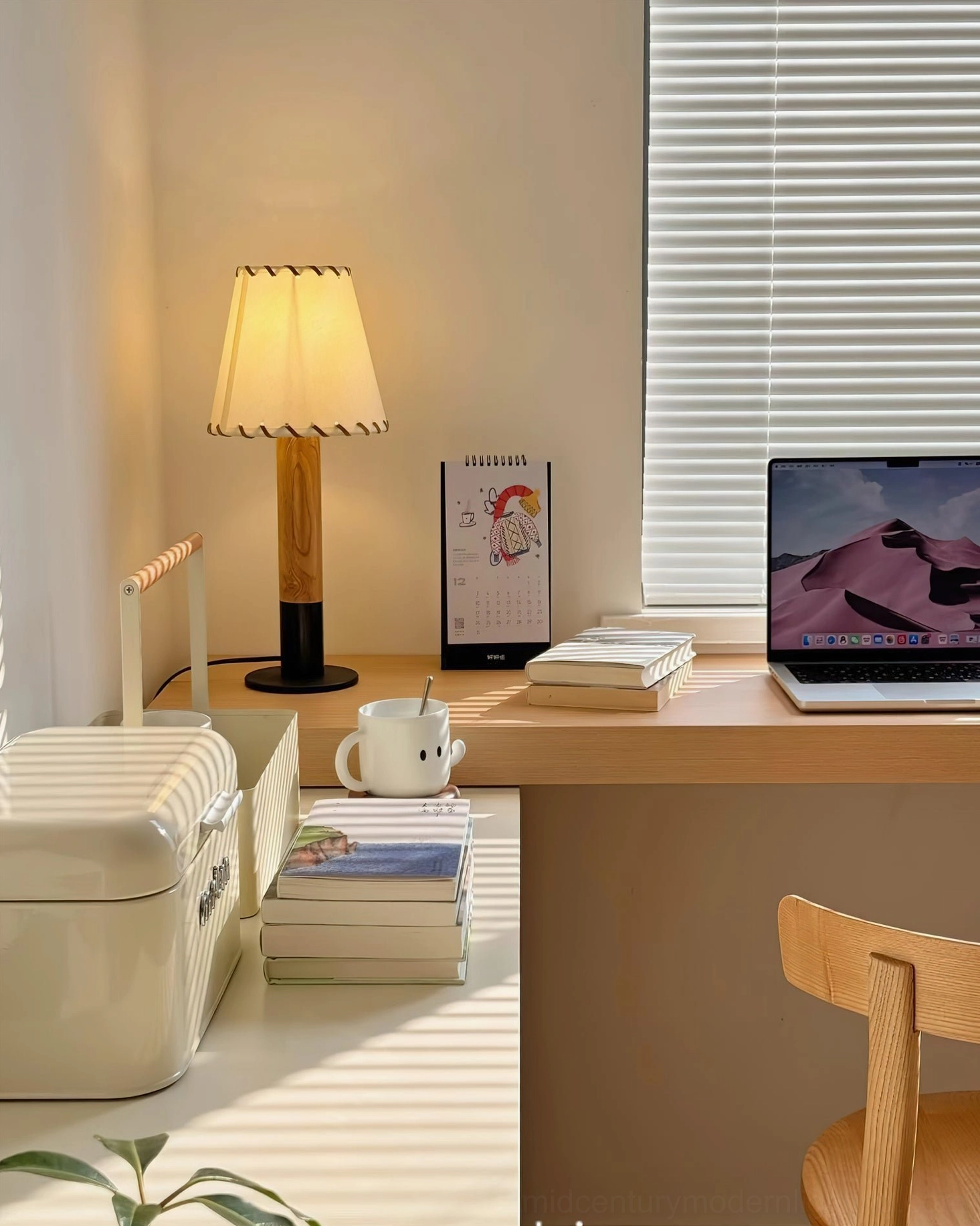 Arbor mid-century modern table lamp multiple angle product view