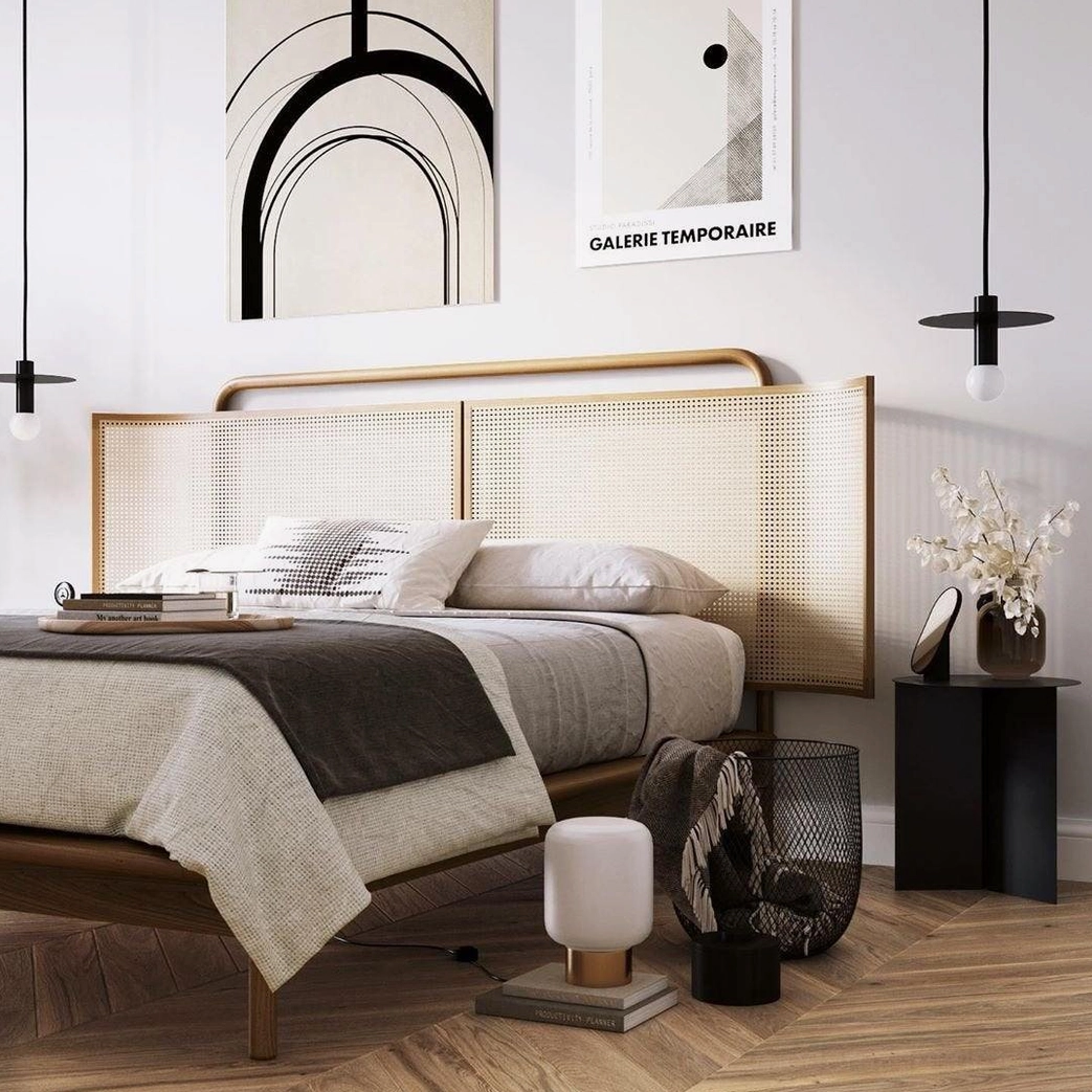 Avida minimalist disc pendant in brass finish, detailed close-up of geometric dome optic and metal construction