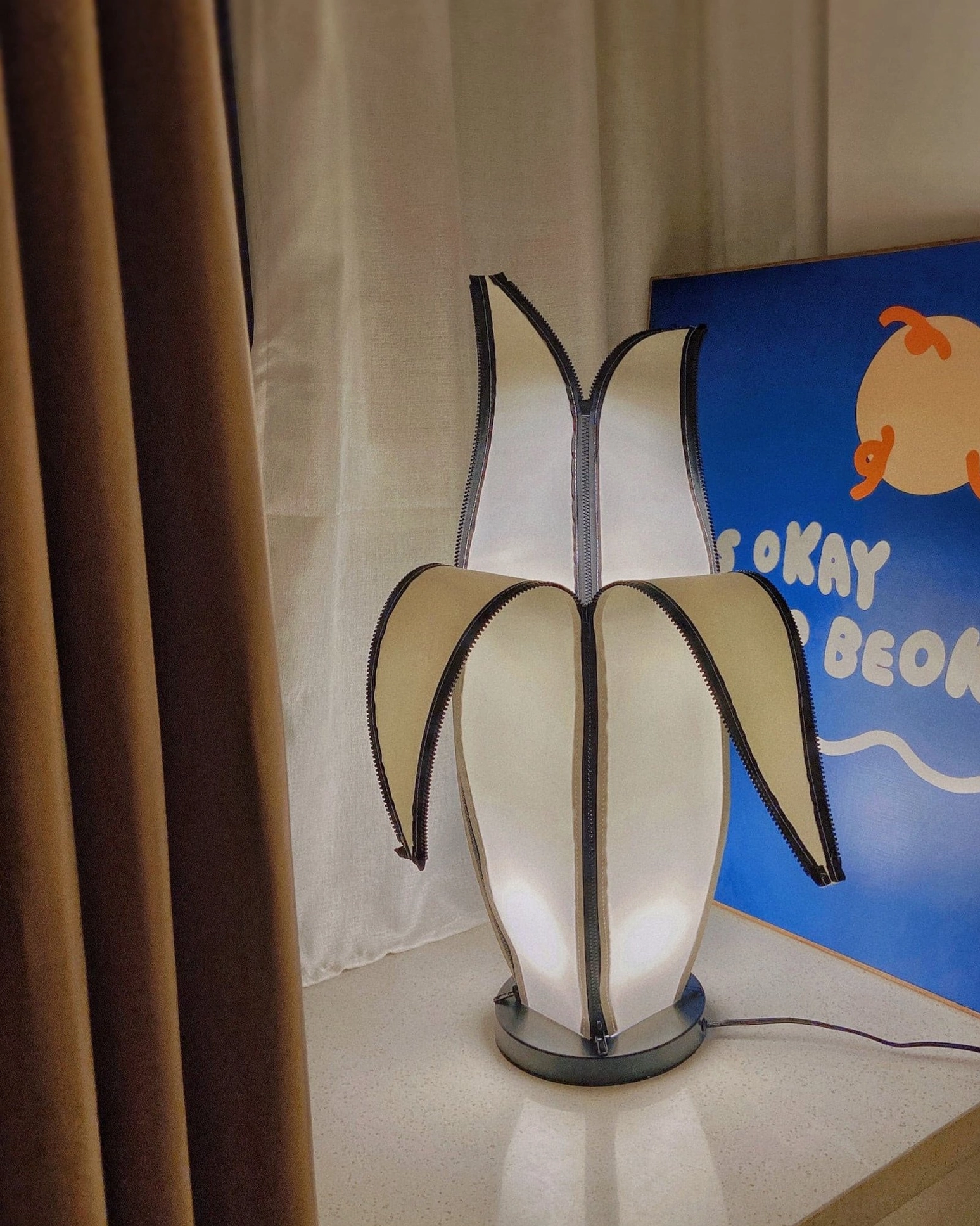 Modern banana table lamp 150cm power cord with switch plug for flexible outlet positioning