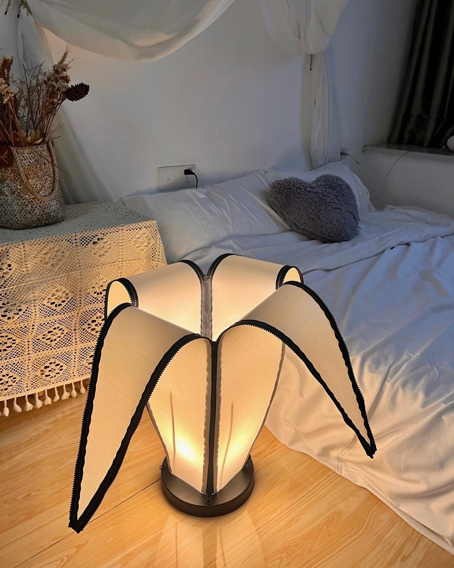 Banana table lamp compatible with North America EU UK AU plug options for global use