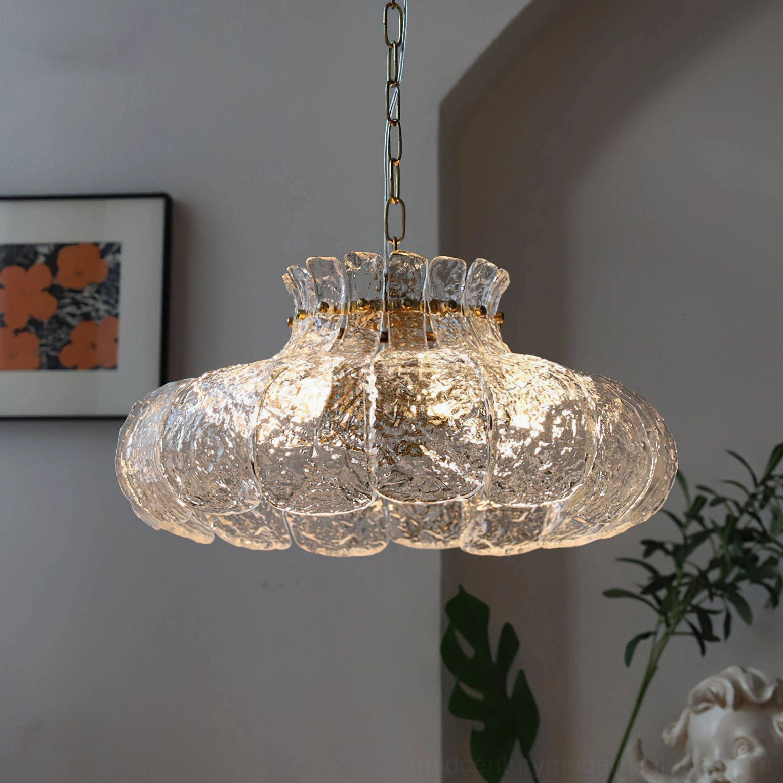 Barlas scalloped pendant light large size variant with 6 bulbs, studio shot highlighting scale and design