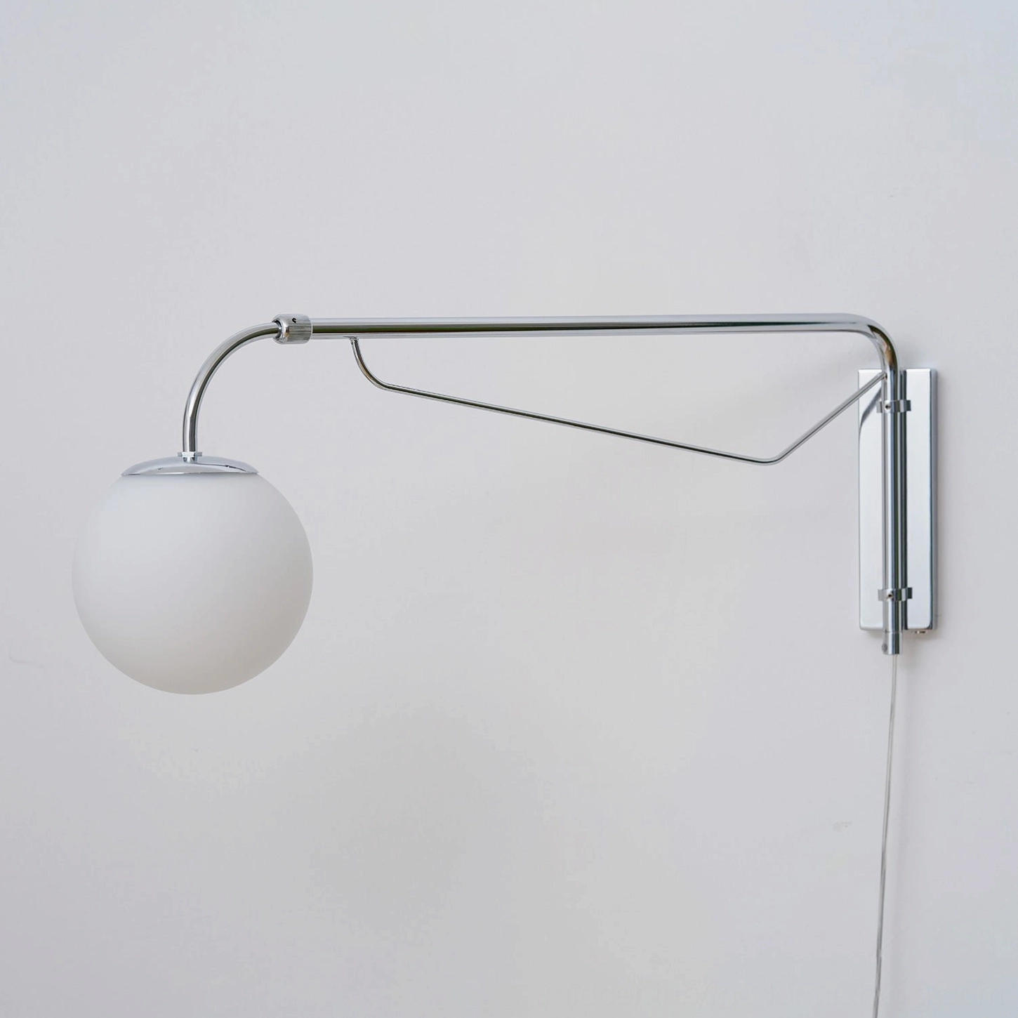 Push-button on-off switch cord detail for Bellman wall mounted sconce