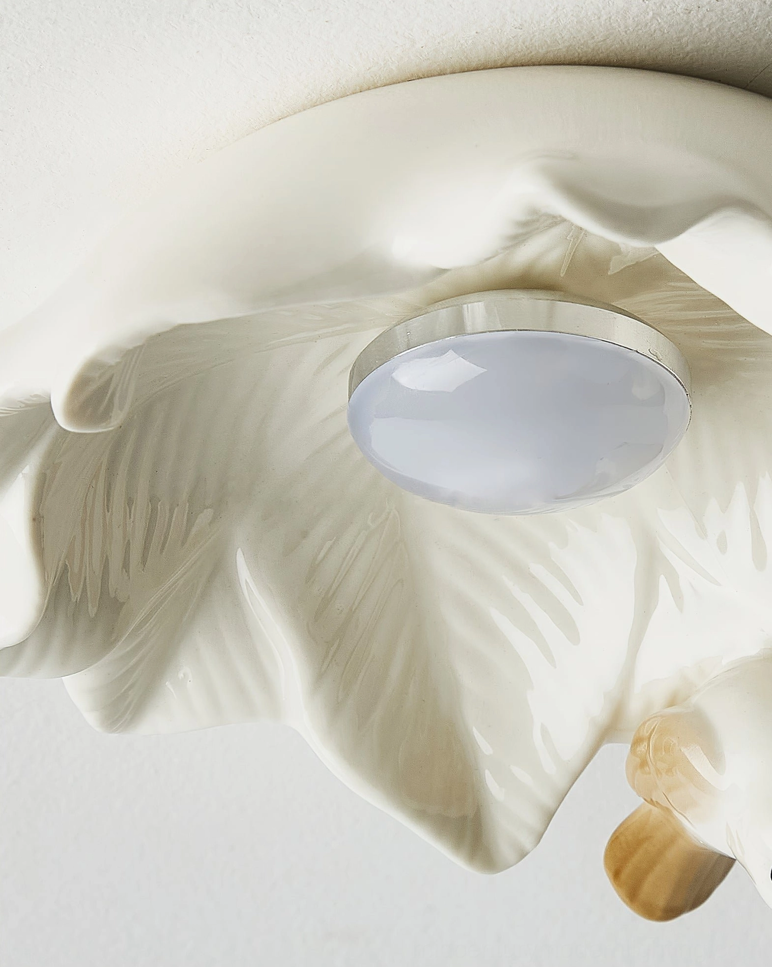 Bilal Bird ceramic light fixture showing complete sculptural composition with dual bird ornaments and diffuser