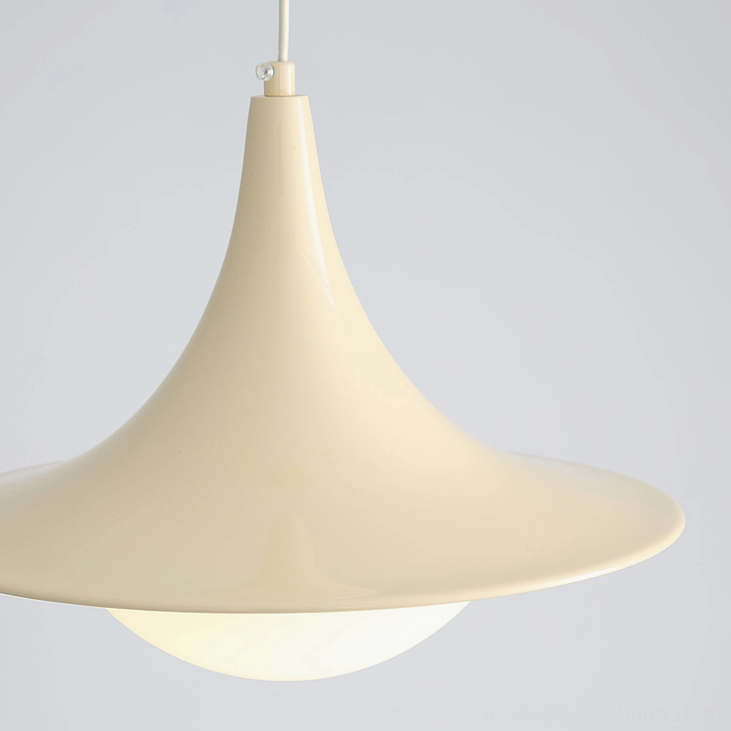 Cabana Pendant Light size comparison and dimensional reference, 31.5cm diameter pendant specification