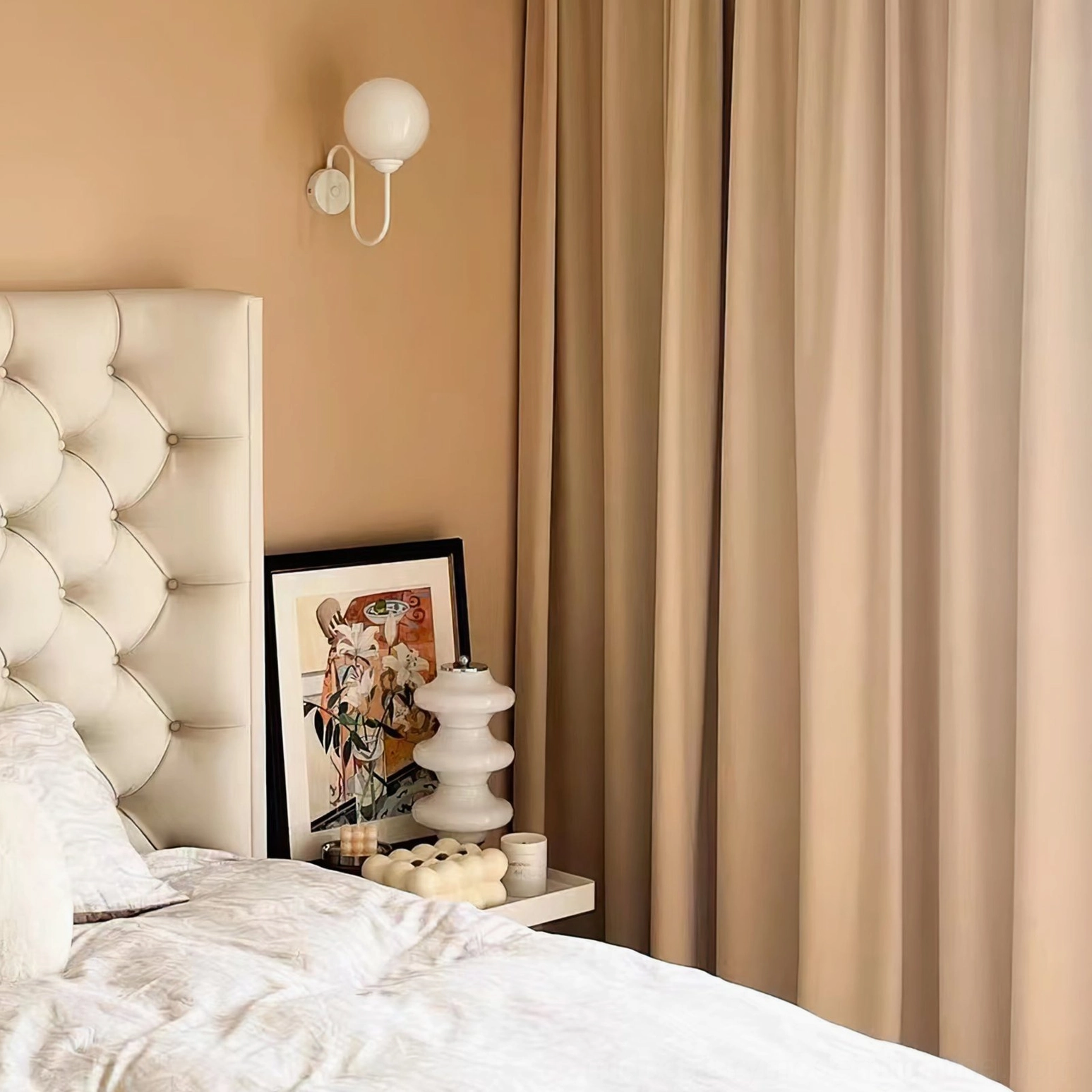Carlo table lamp integrated LED technology providing consistent warm white 3000K illumination and energy efficiency