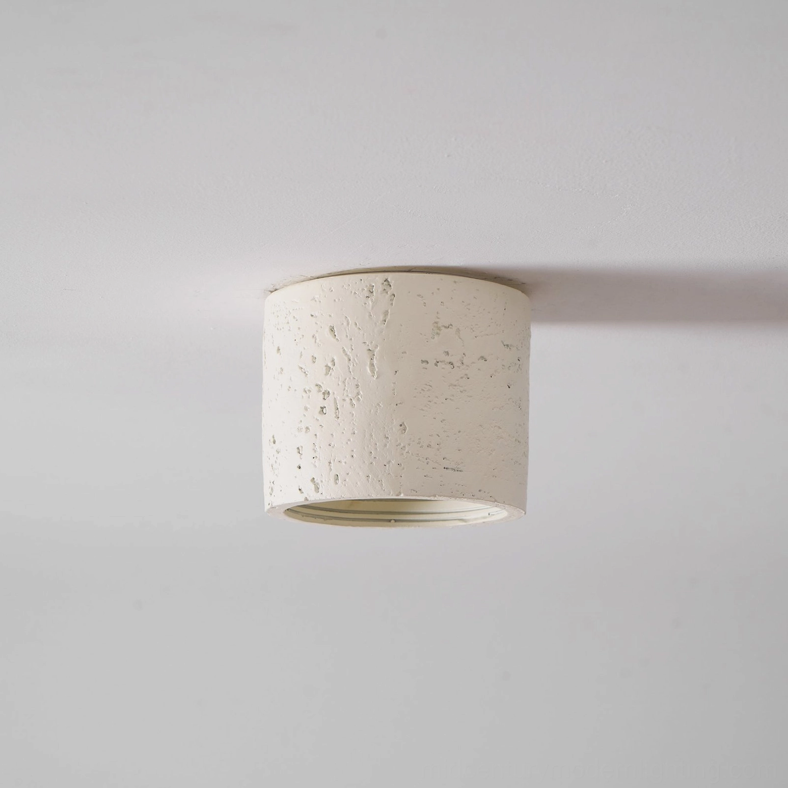 Carso pendant ceiling lamp, product lifestyle shot in modern interior