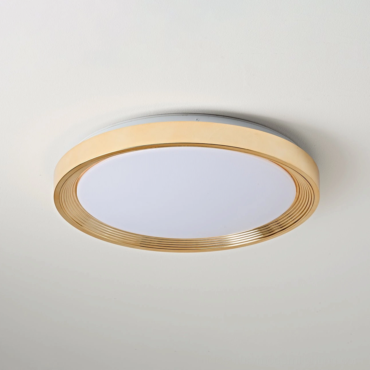 Cerova LED ceiling light diameter and height dimensions comparison with measurement indicators