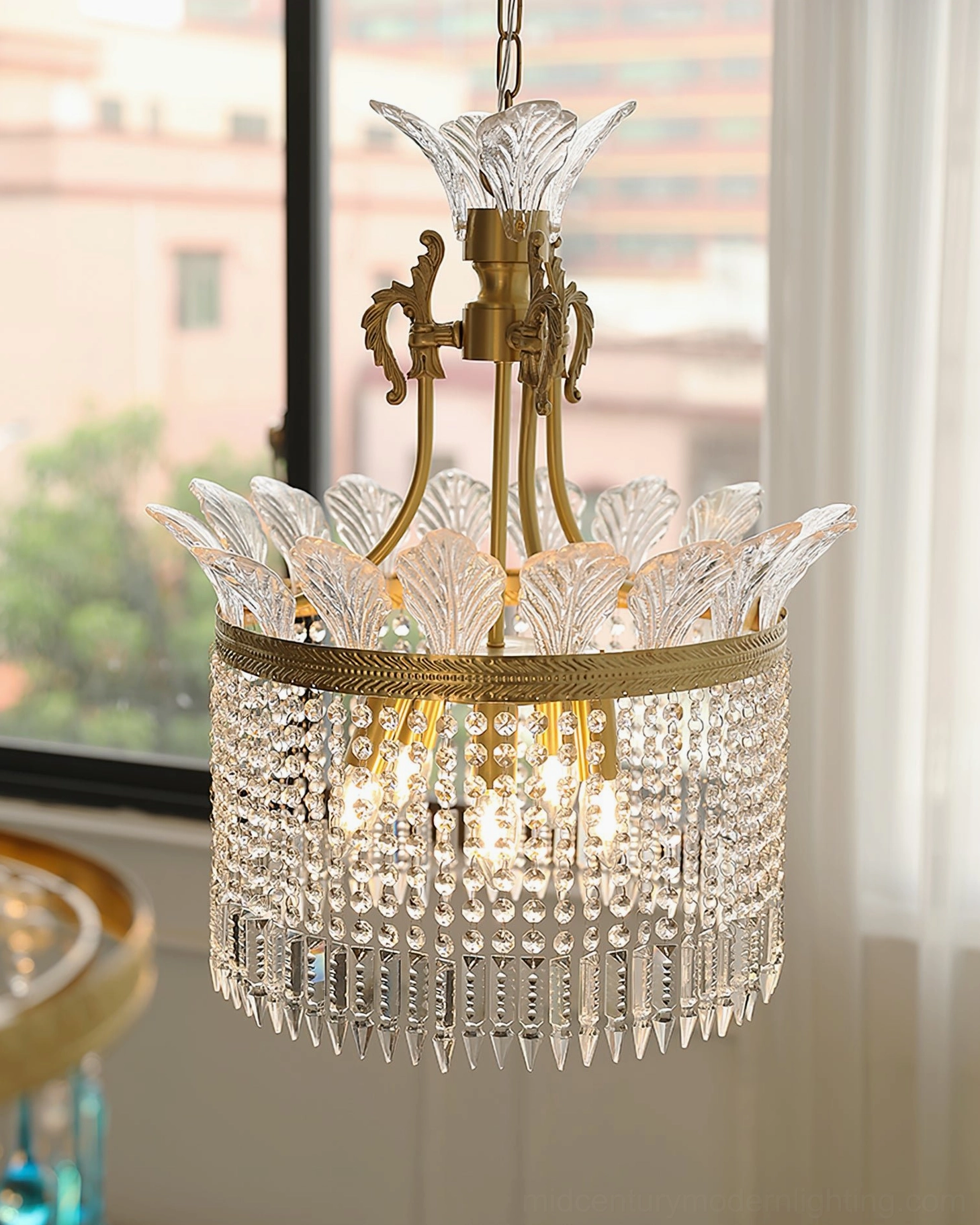 Extra-large crinoline crystal chandelier with nine E14 bulb capacity