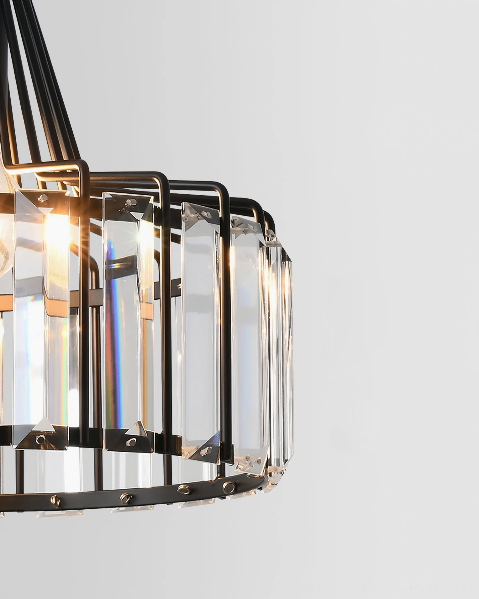 Modern crystal pendant lamp with AC 110-240V universal voltage for global compatibility