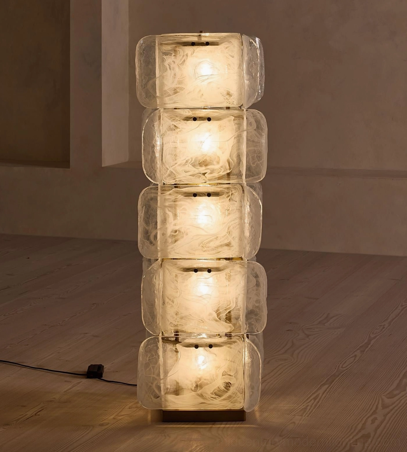 Cubo Totem mid-century modern floor lamp detail view, architectural metal and glass five-tier column design