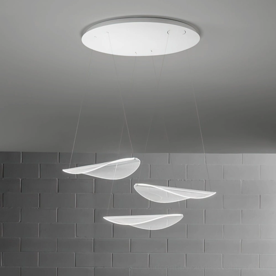 Three head twisted pendant lamp white and clear finish warm LED light