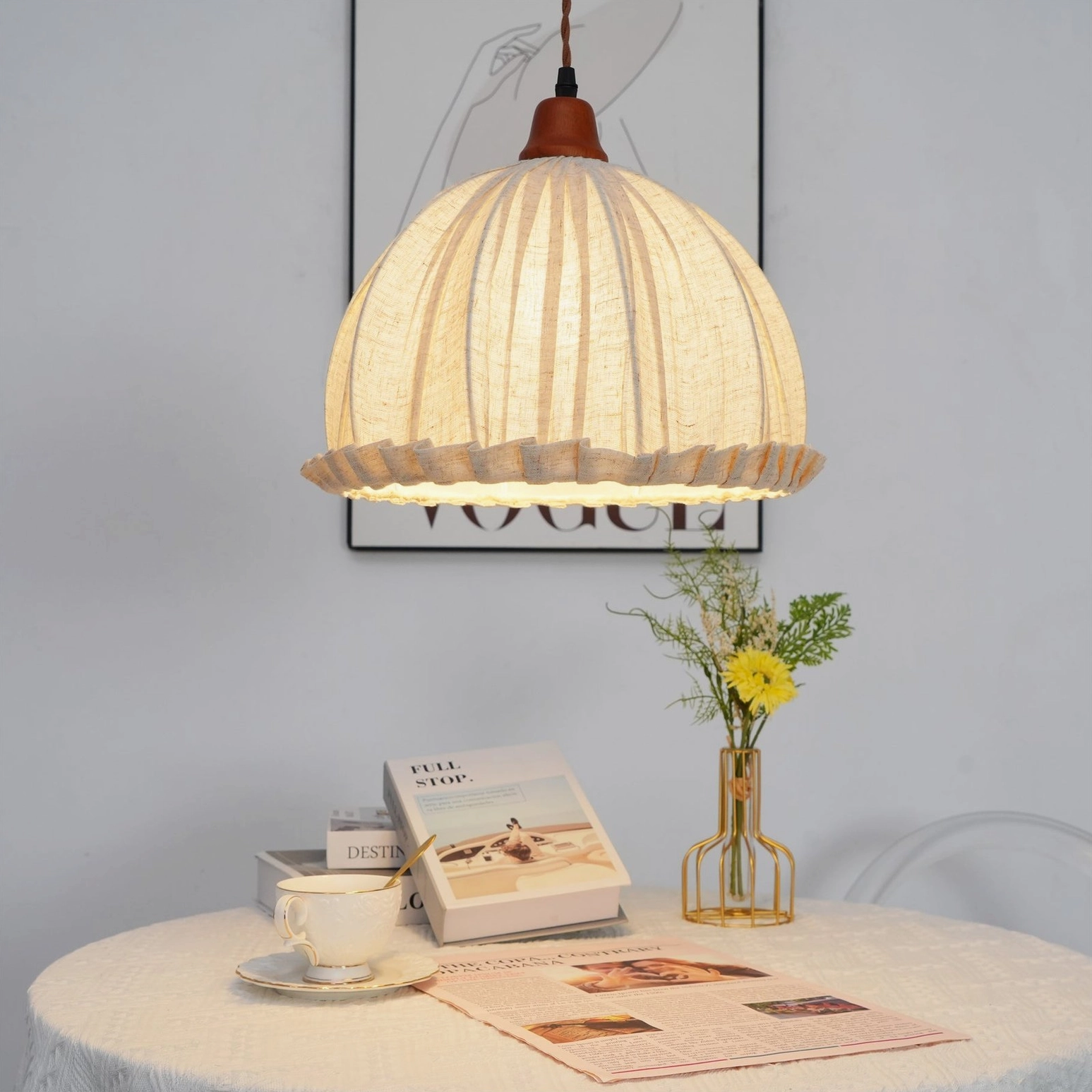 Dippa pendant lamp studio lighting showing fabric texture and warm ambient glow