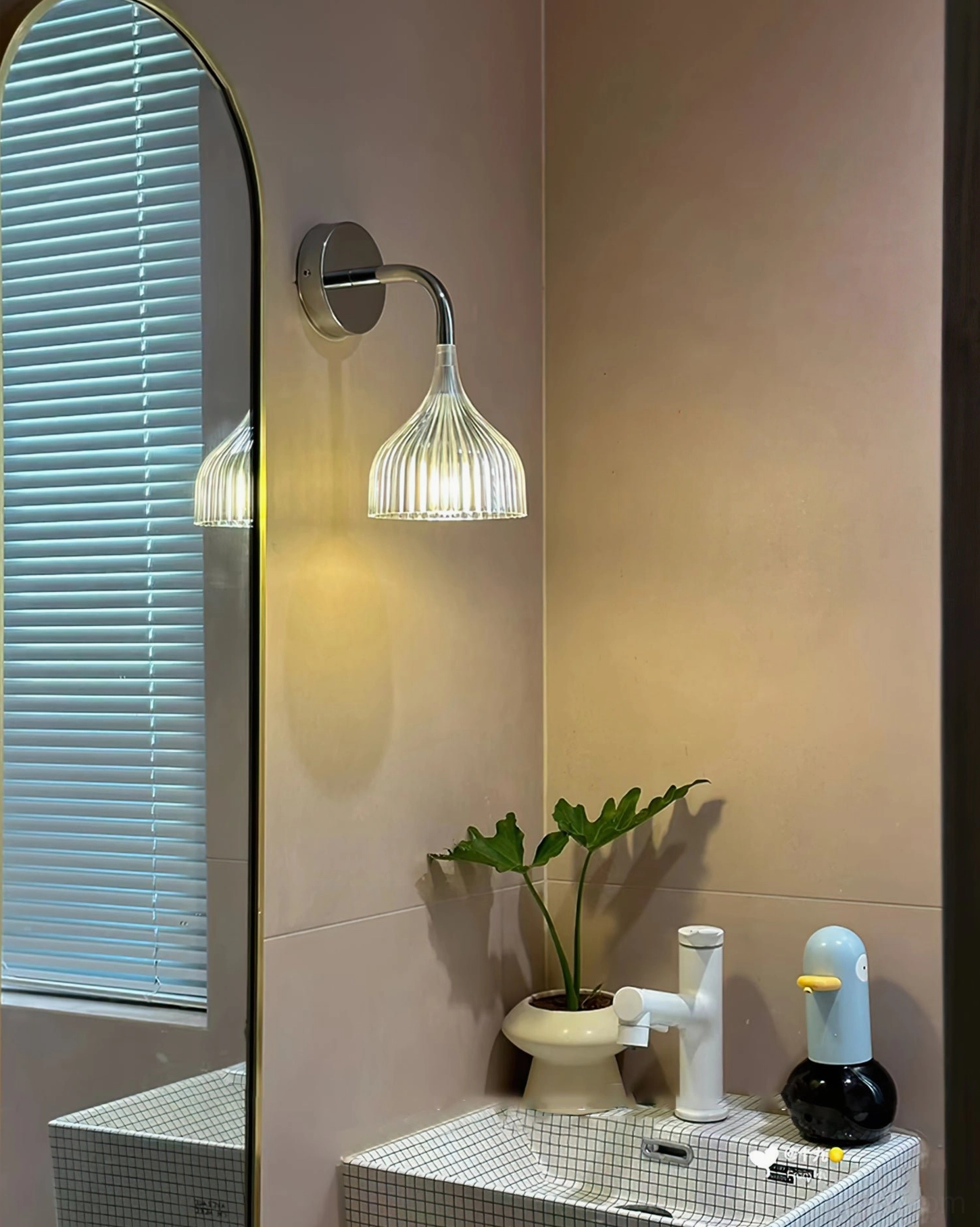 Minimalist wall-mounted lamp in bedroom reading light application setting