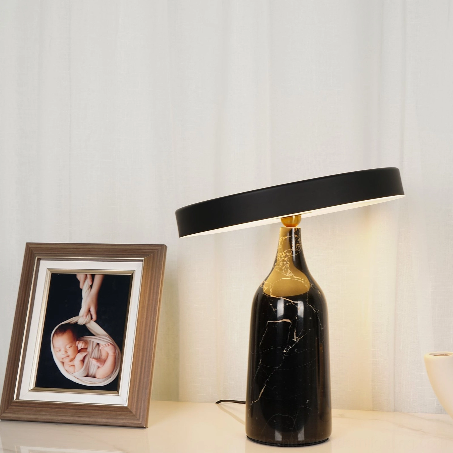 Eddy table lamp natural light photography product showcase