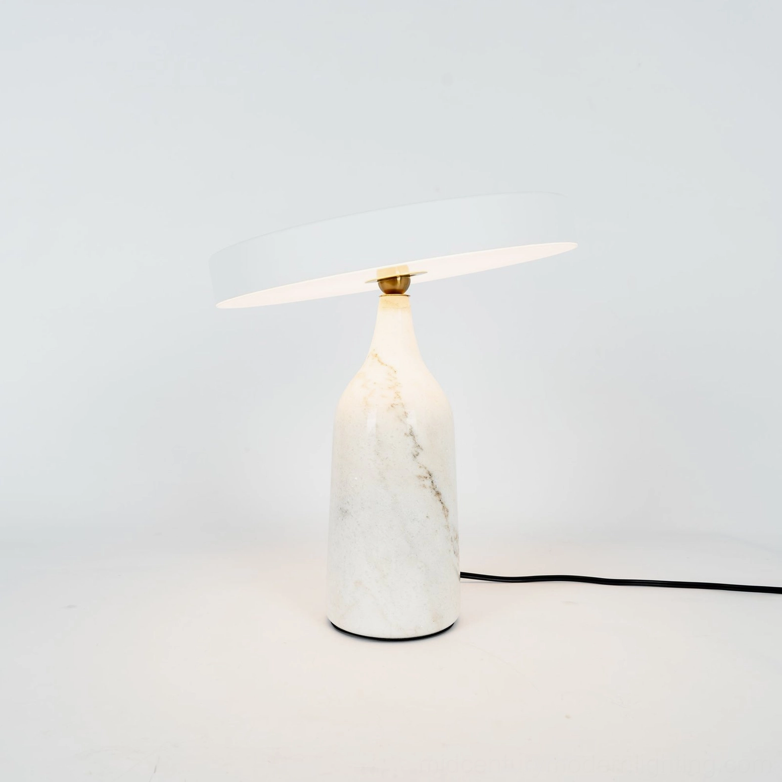 Eddy modern rotating table lamp sculptural desk accent piece