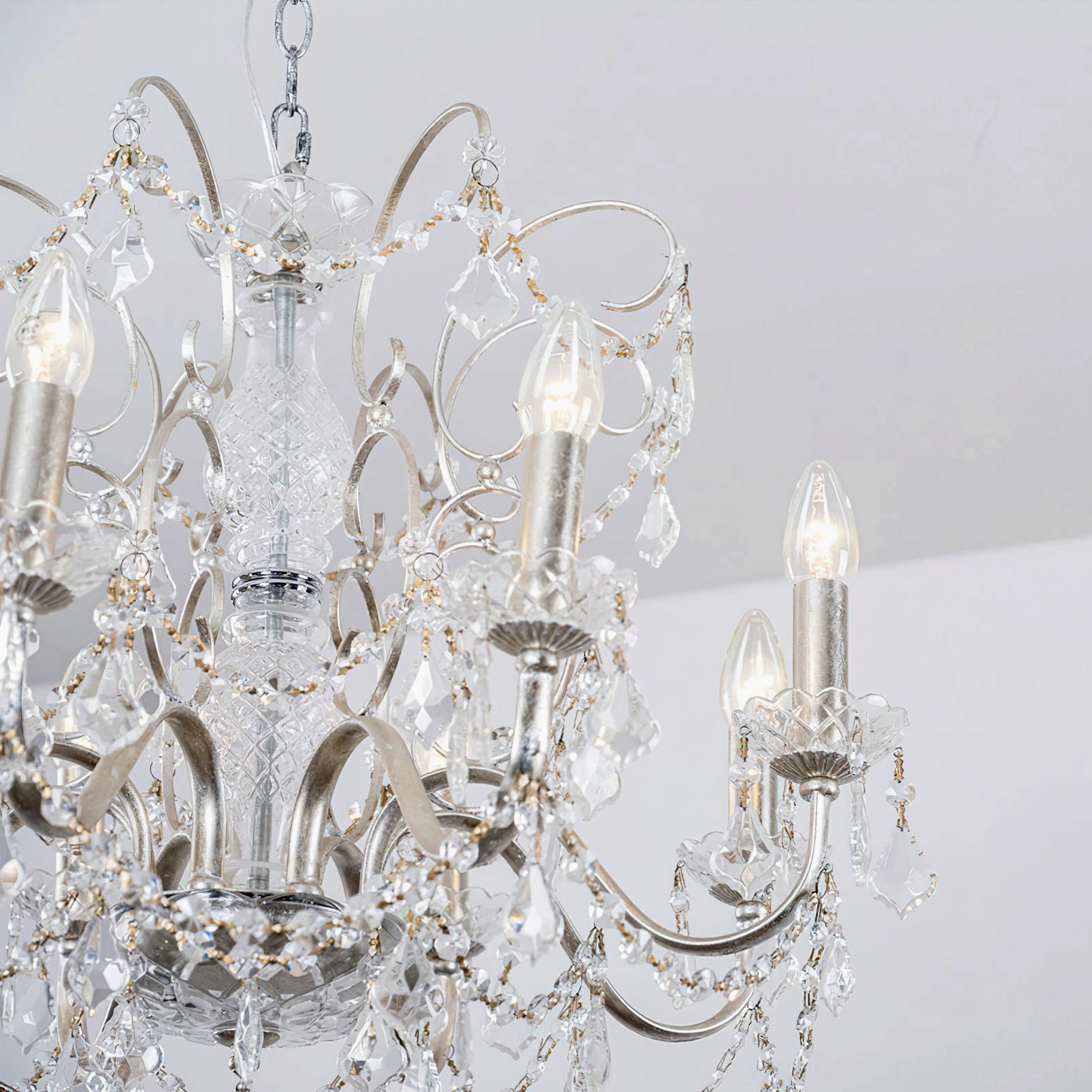 Single-pendant Fauna crystal chandelier detail shot highlighting premium optical crystal quality and metal fixture finish