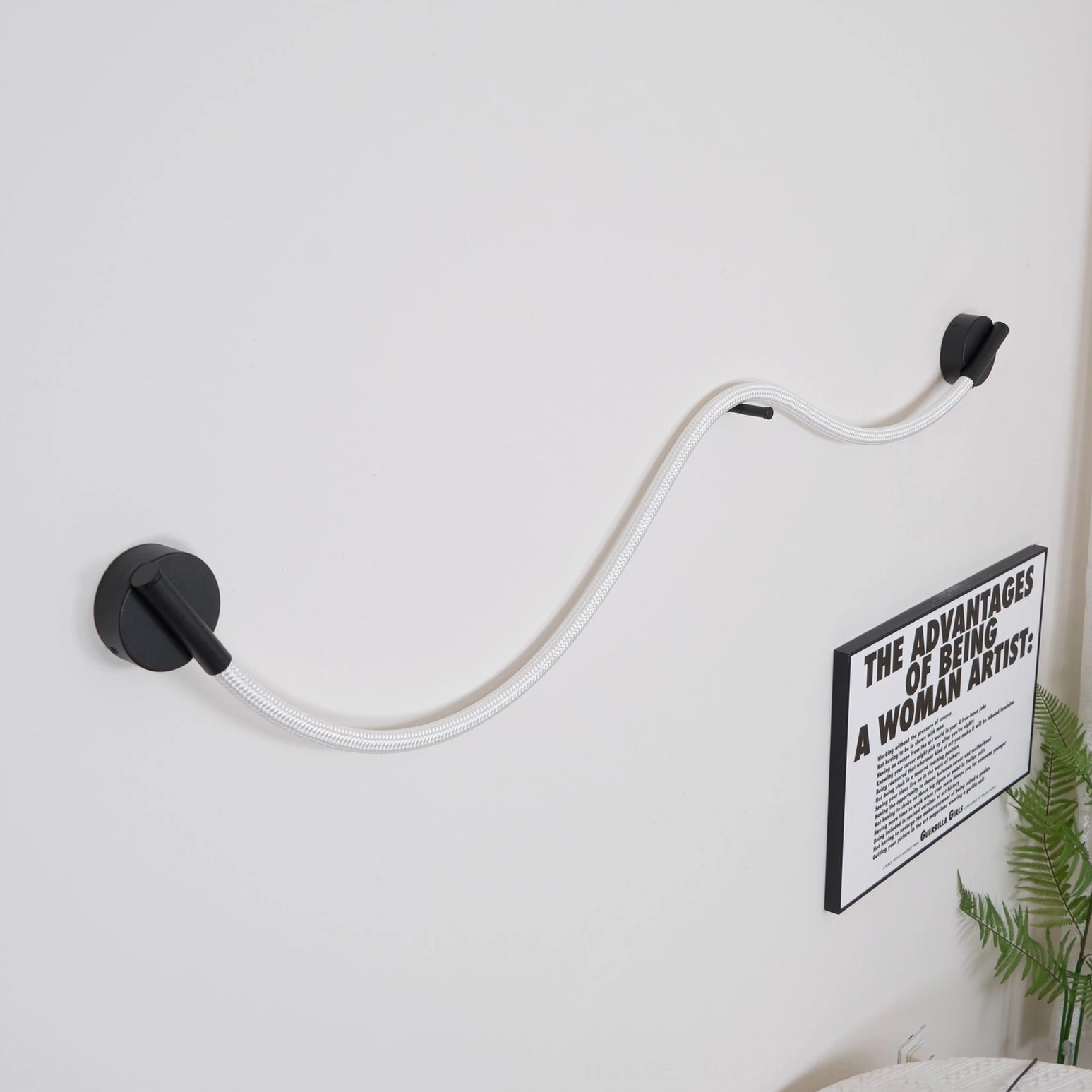 Flecto Tube wall lamp size comparison showing different model options and relative proportions