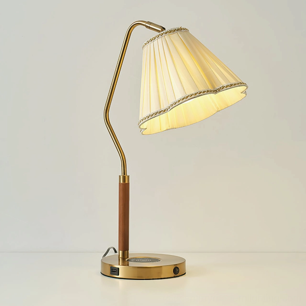 Florentine Model B lamp with wireless charging capability, walnut and gold finish