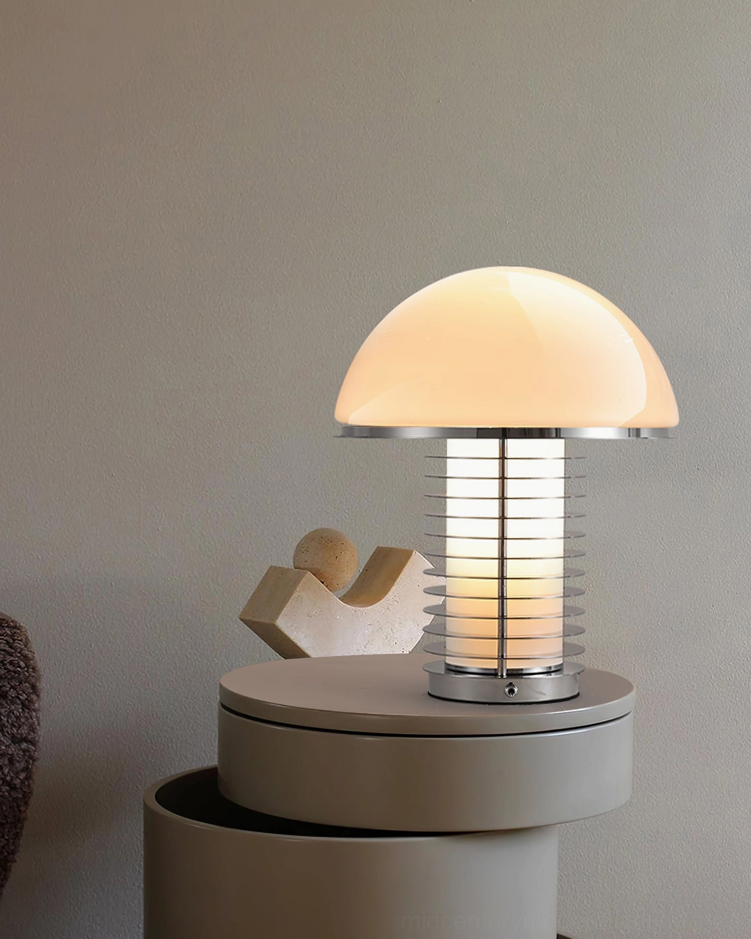 Frosted glass dome mushroom lamp detail showing light diffusion and modern aesthetic appeal