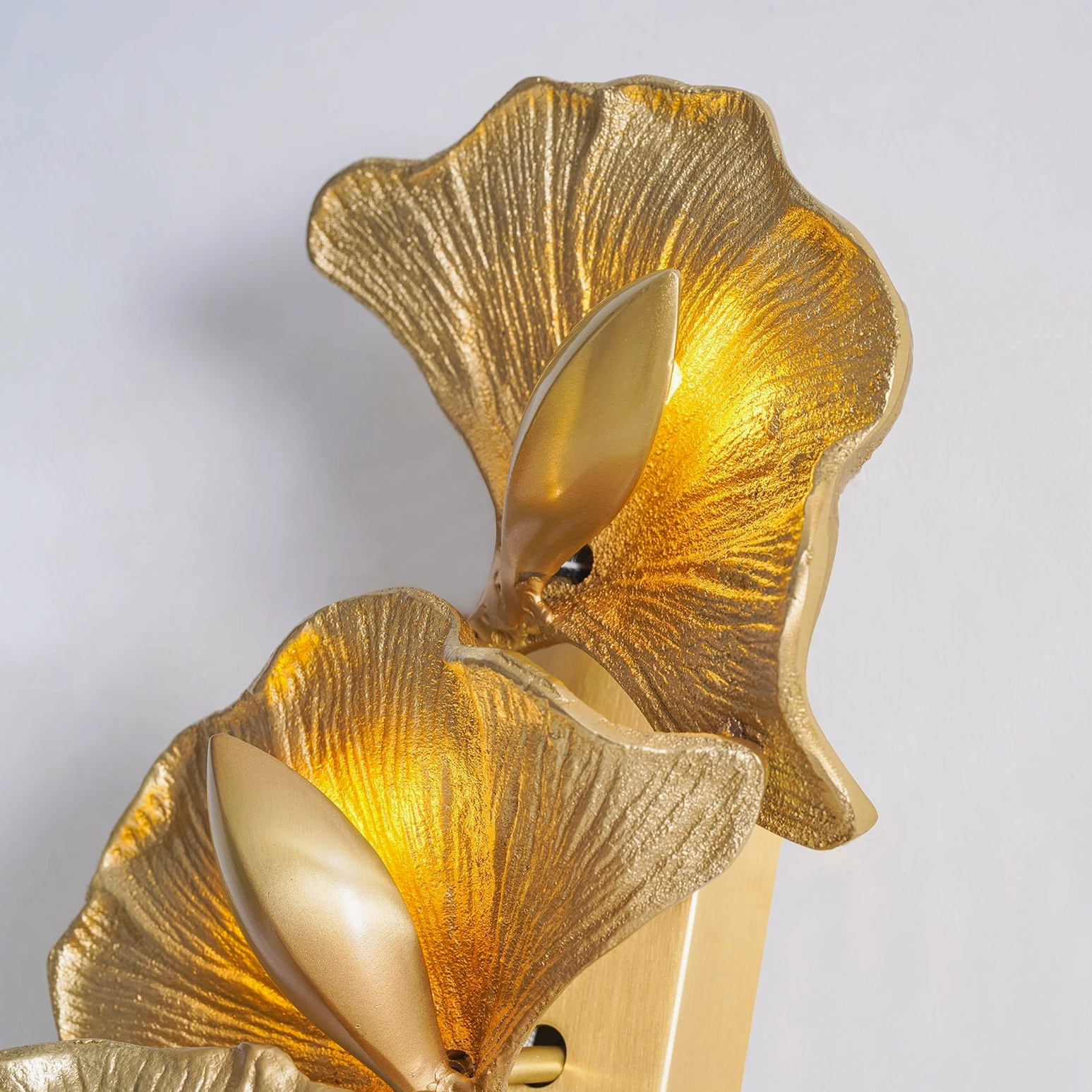 Ginkgo leaf wall lamp artistic installation embossed leaves brass gold premium materials