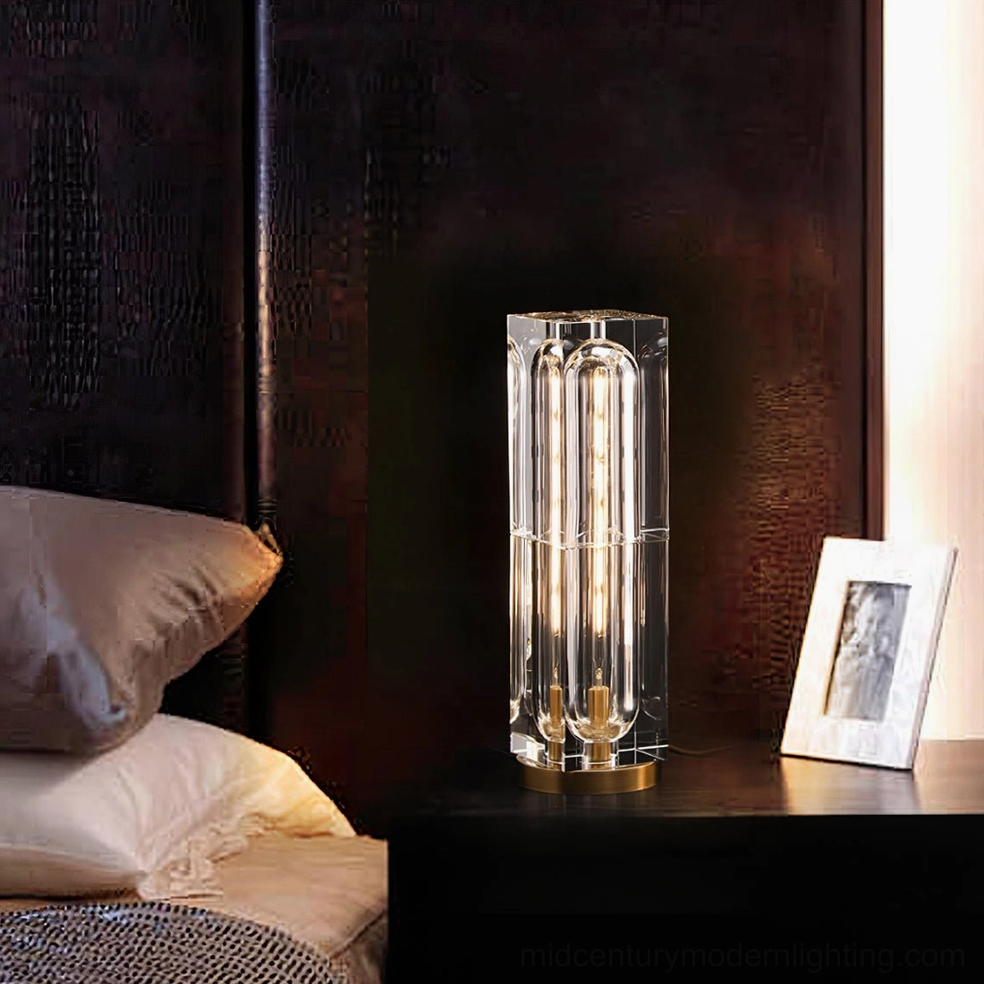 Glacon crystal lamp front-facing view showing polished optical clarity