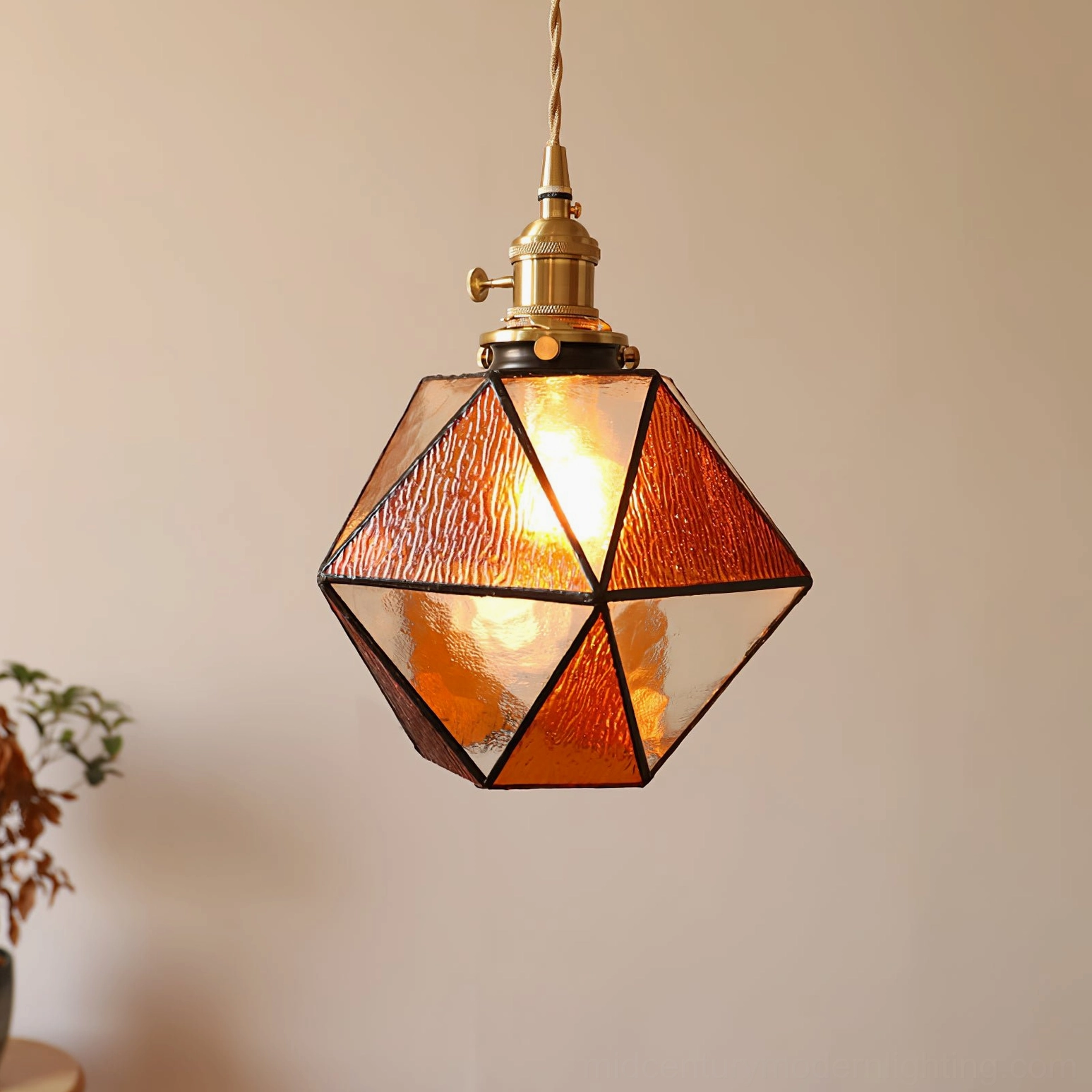 Hiro pendant lamp full product showcase, geometric faceted design with premium brass frame and hand-formed glass