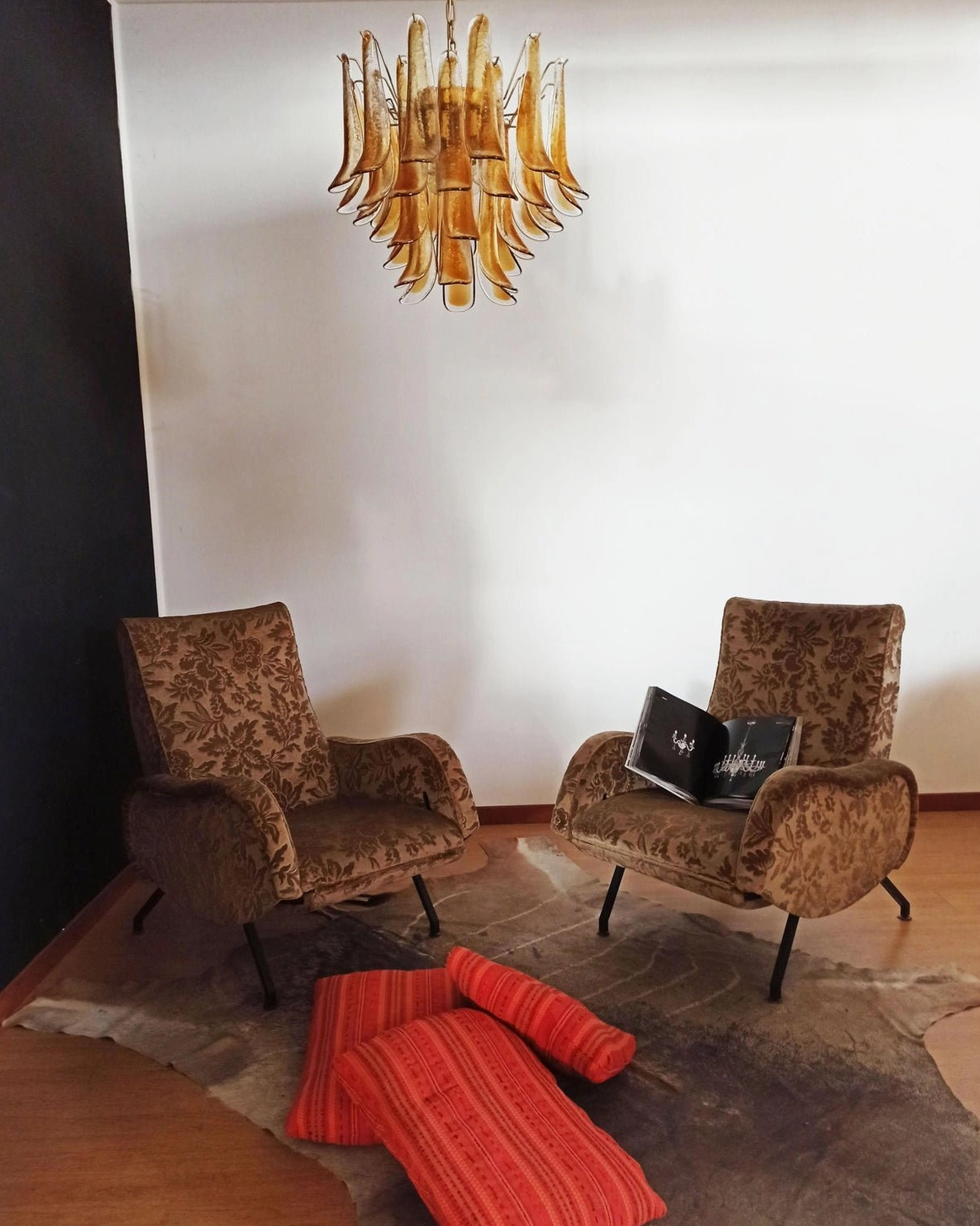 Luna Murano glass chandelier product photography showing artistic glass petals and light diffusion