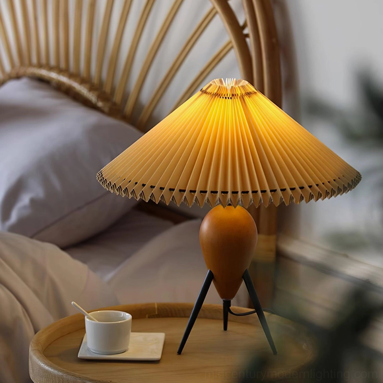 Makie tripod lamp beige pleated shade with warm wooden tripod base, designer lighting detail