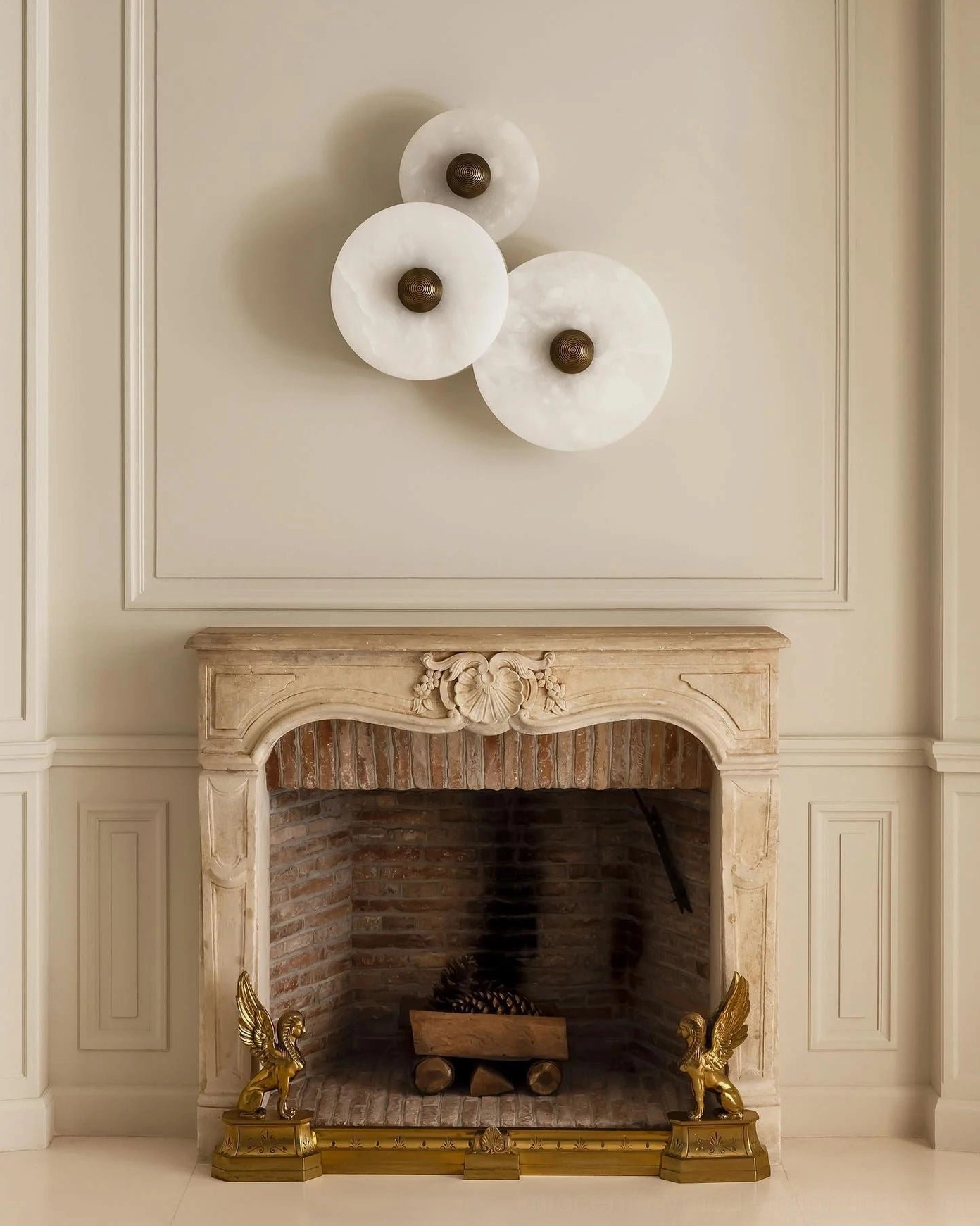 Warm white LED light through natural alabaster stone, color temperature rendering, light quality