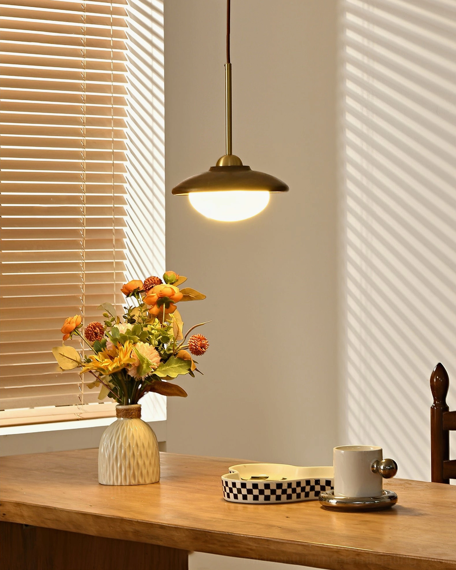 Single Milivia pendant light - 1-light walnut and white version with brass accents