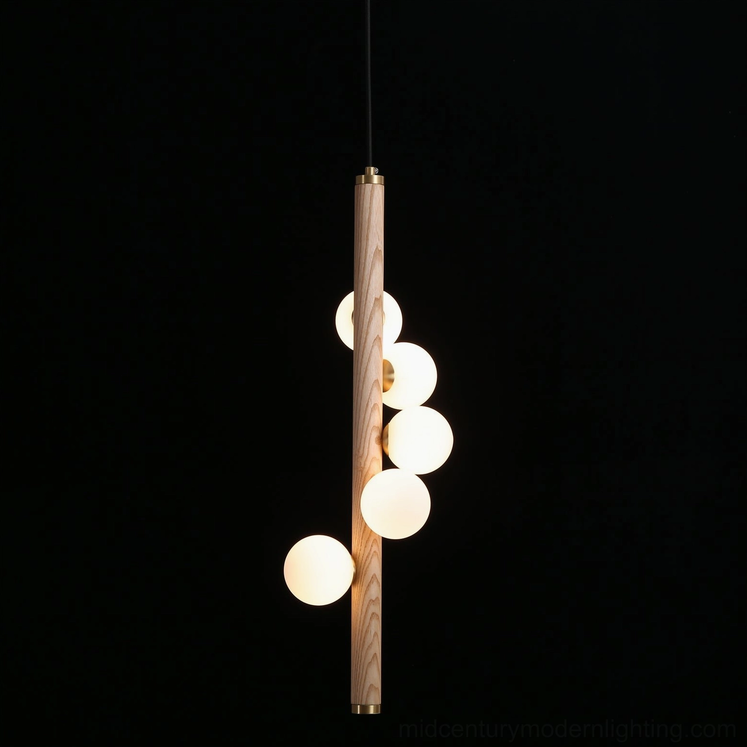 Miller pendant light dimension reference view, 7.5 inch diameter 24.4 inch height specifications