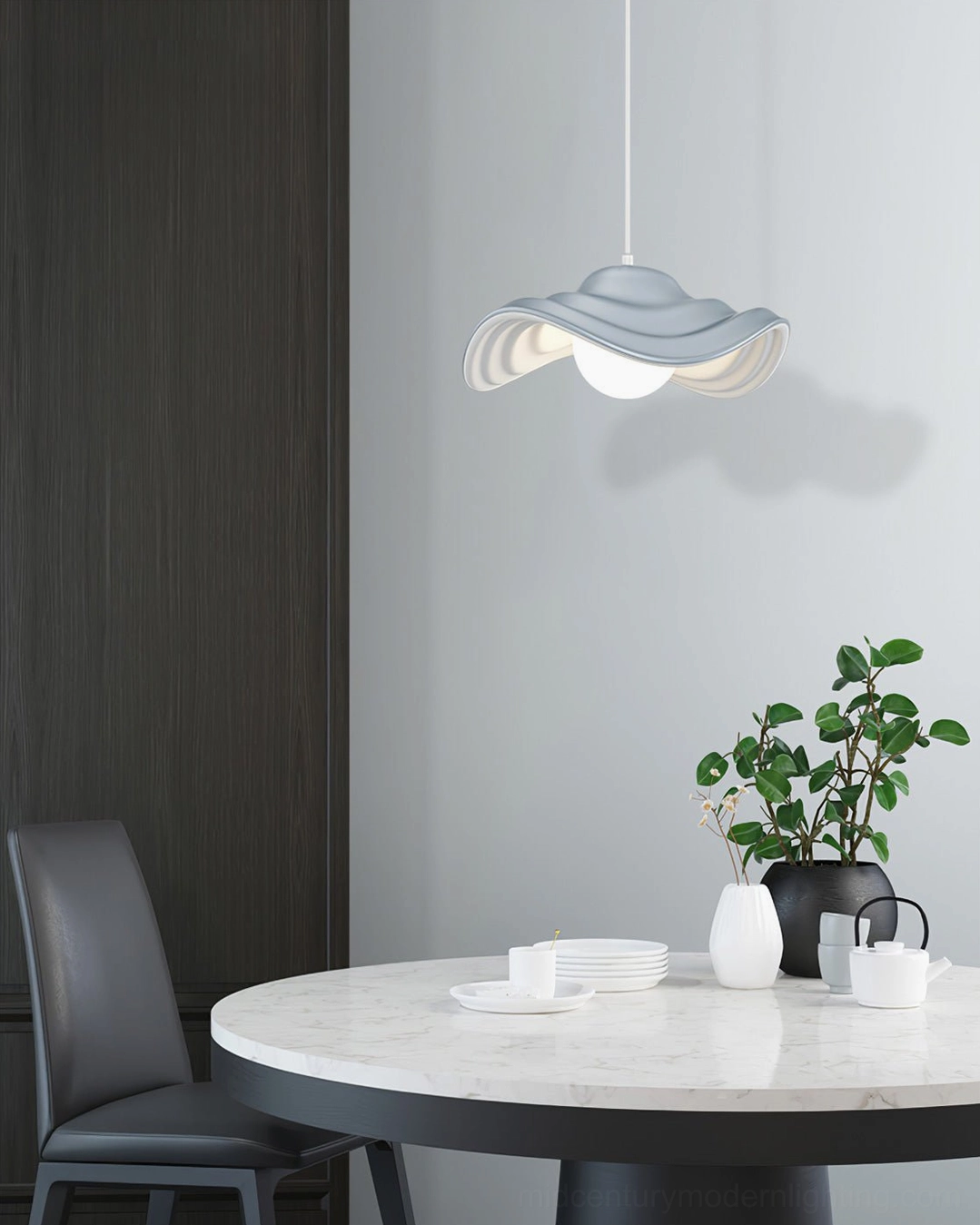 Visilica wavy pendant light featuring contemporary sculptural design with organic flowing lines and matte finish in modern interior space