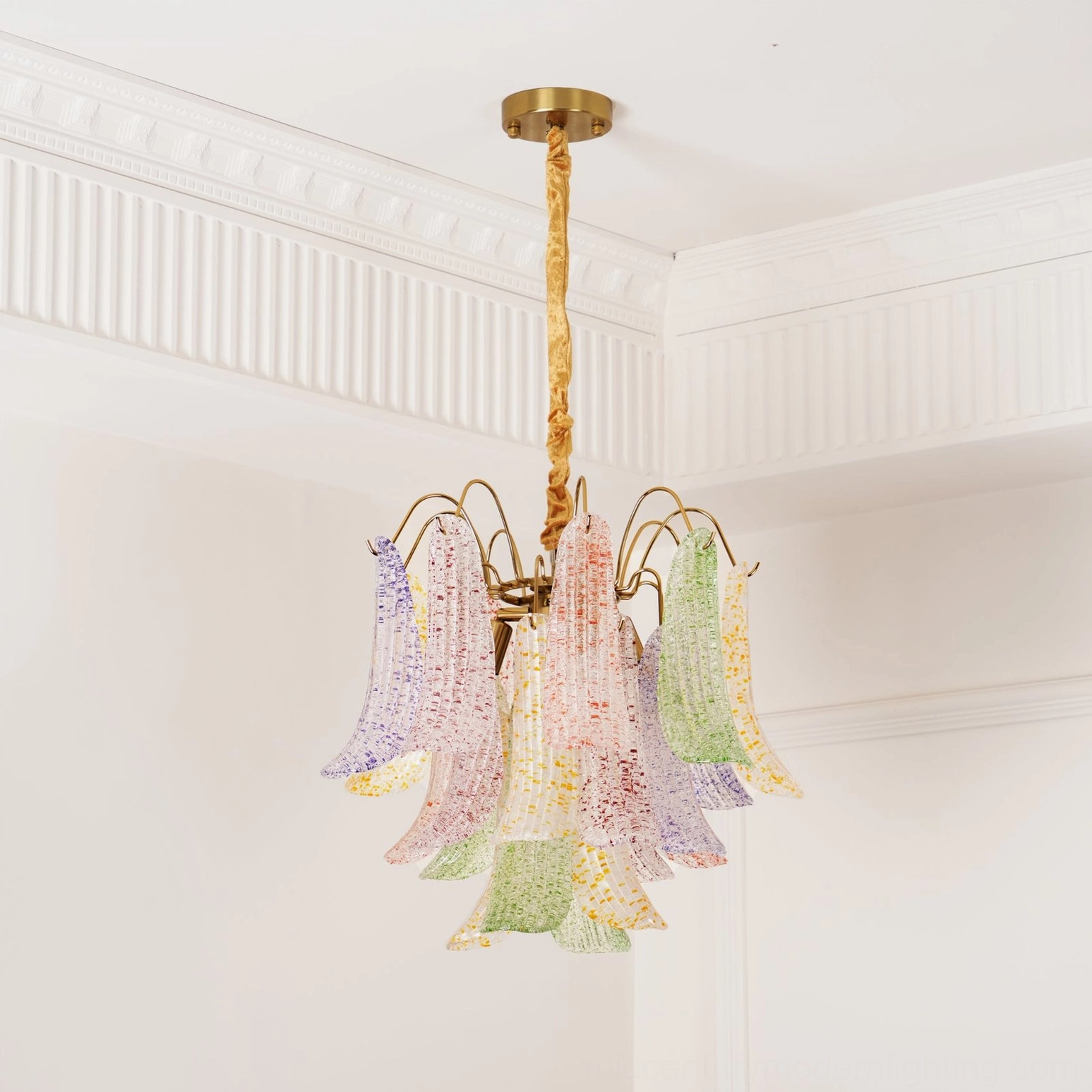 Translucent Murano glass petal chandelier with light diffusion through hand-shaped colored glass leaves