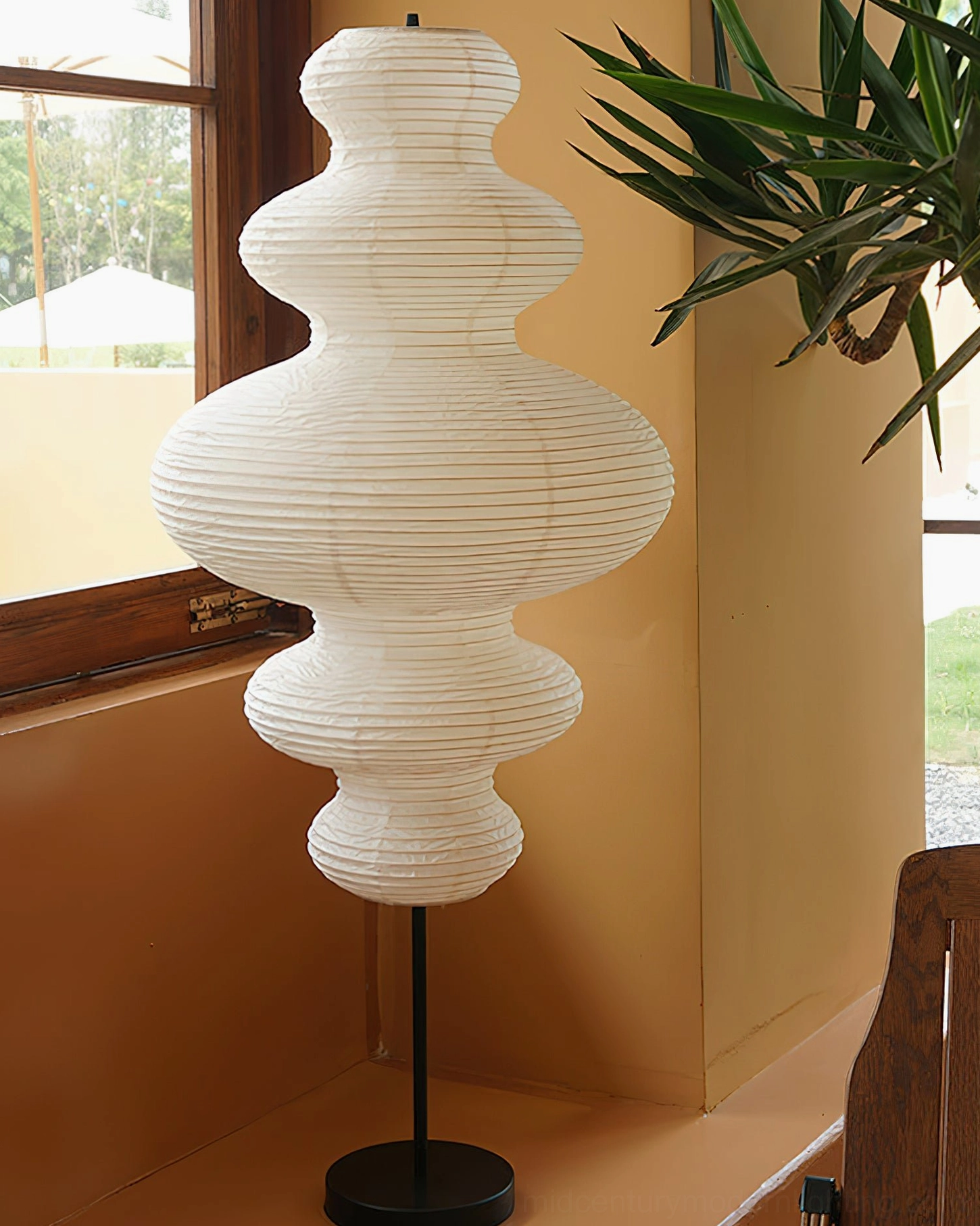 Neiko floor lamp assembled and ready for use, black finish option in modern interior setting