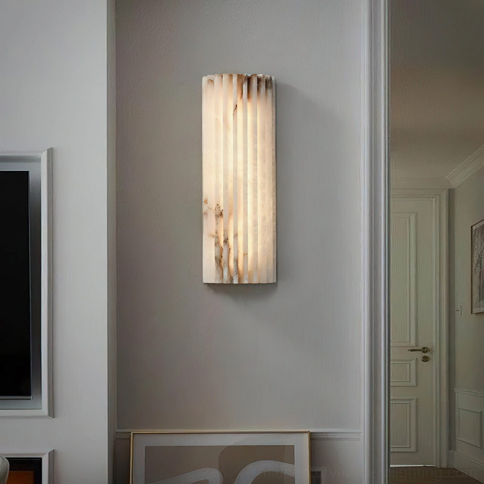 Ondas alabaster wall lamp full product photography showing complete design and natural stone coloration