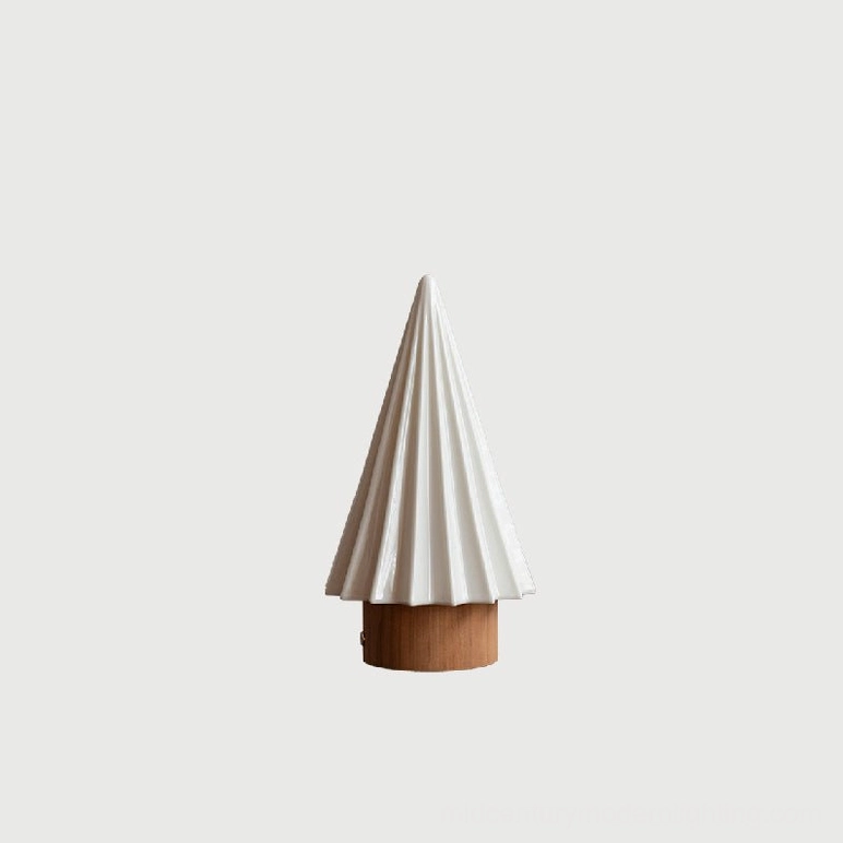 Orlo ceramic table lamp sculptural ceramic base detail showing craftsmanship and material quality