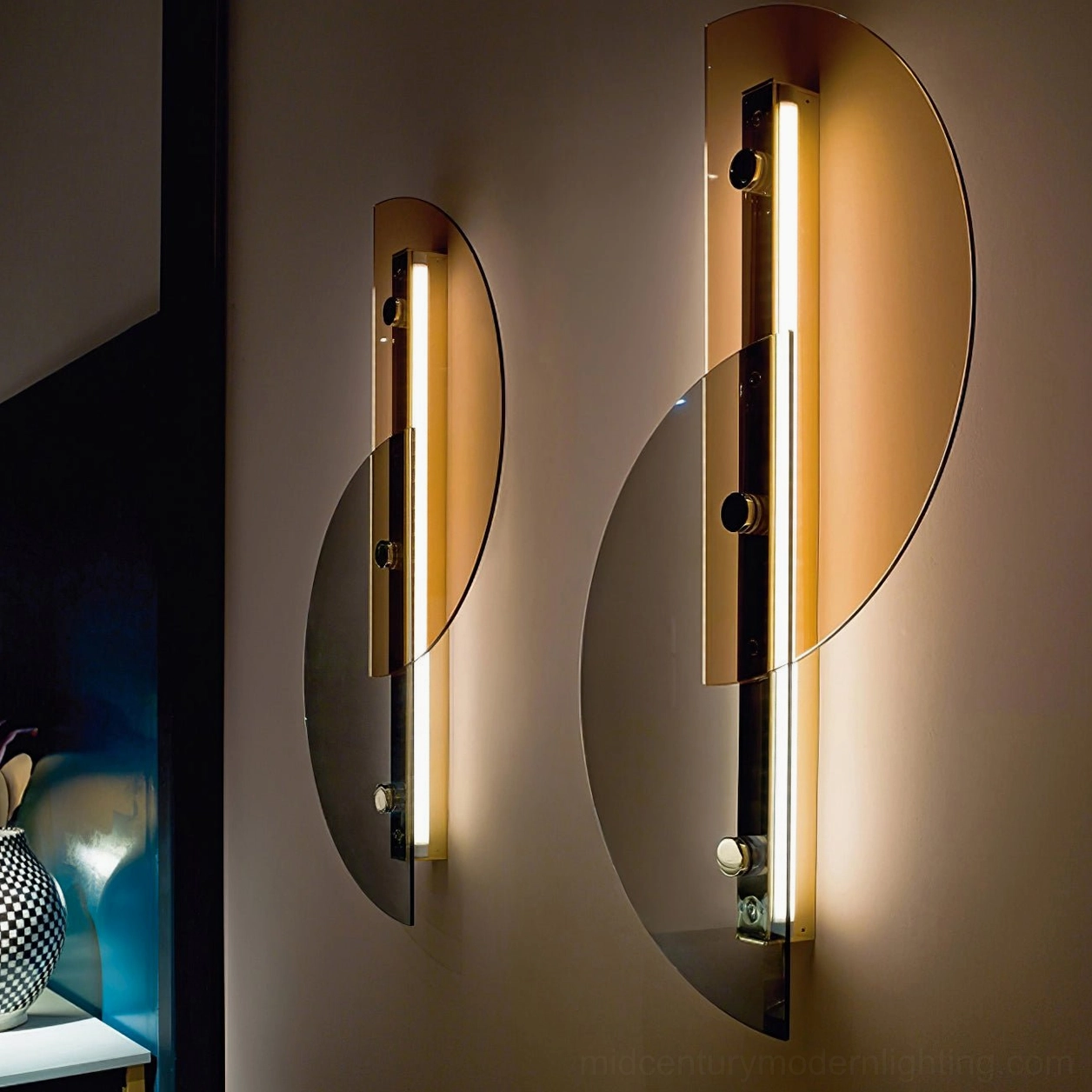 Papillon geometric wall lamp mid-century modern minimalist design fixture