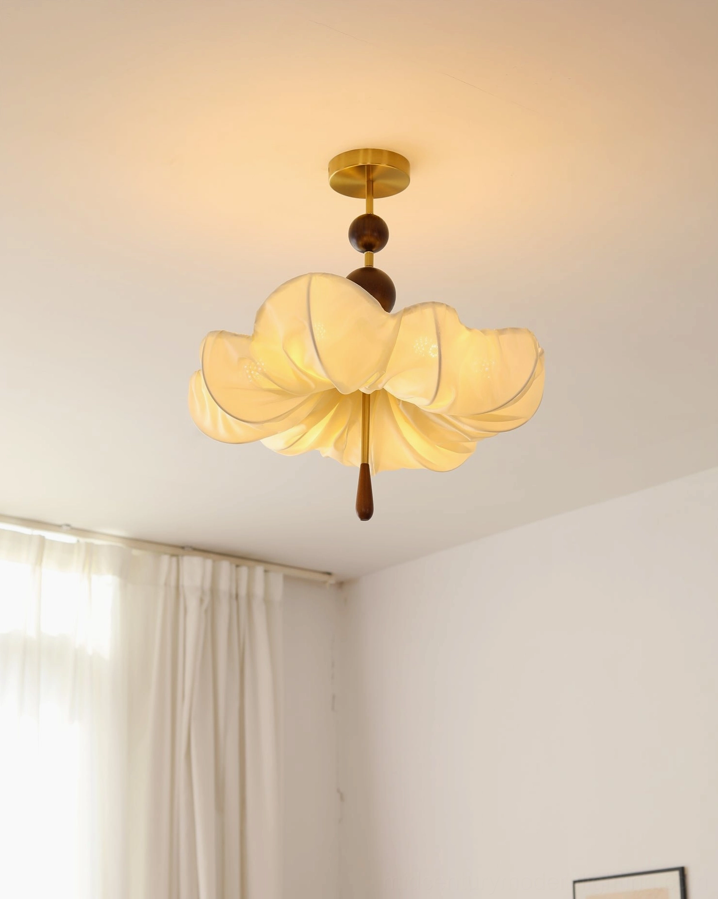 Pinctada sculptural ceiling light with petal-shaped fabric shade in French romantic style residential room