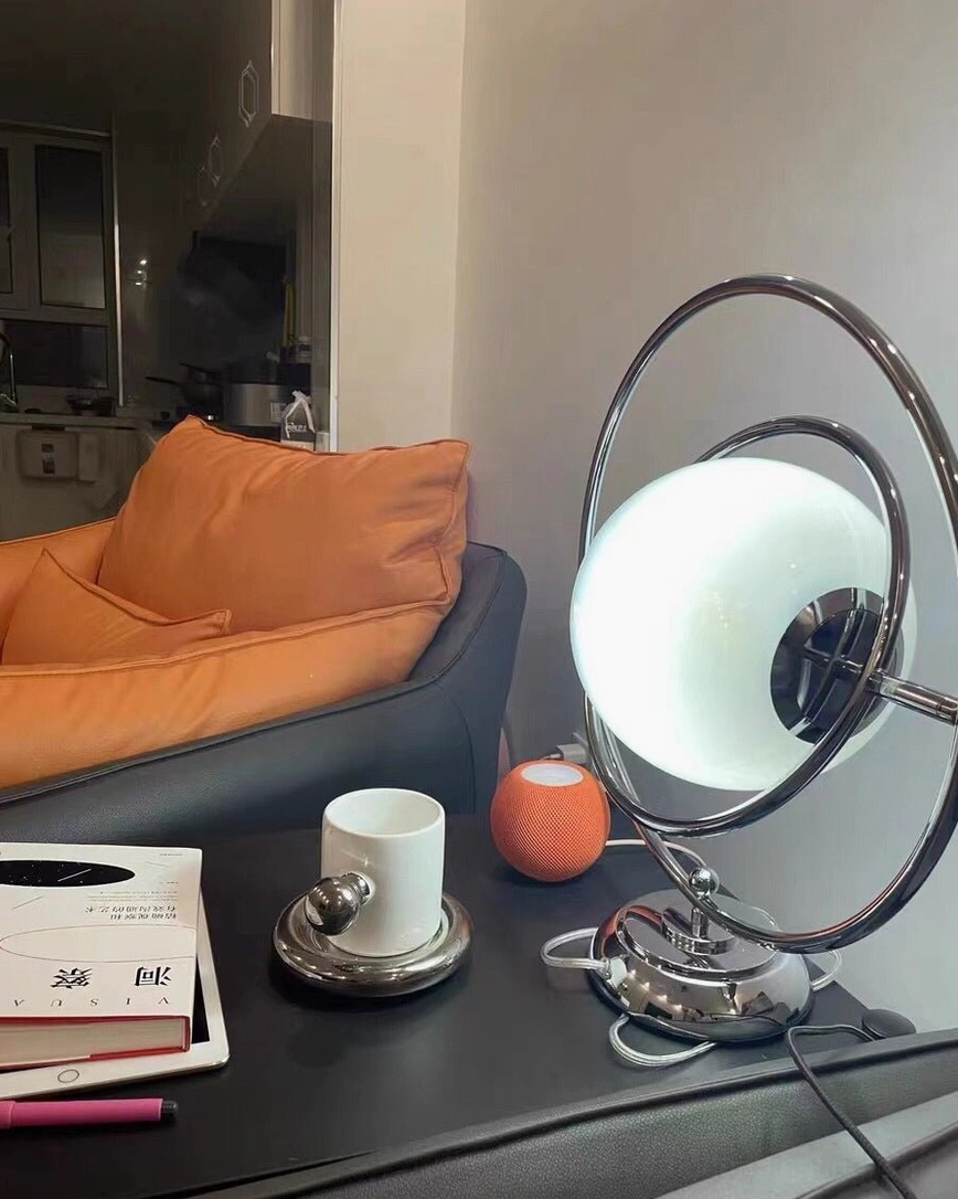 Modern planet table lamp universal voltage 110-240V global plug certification