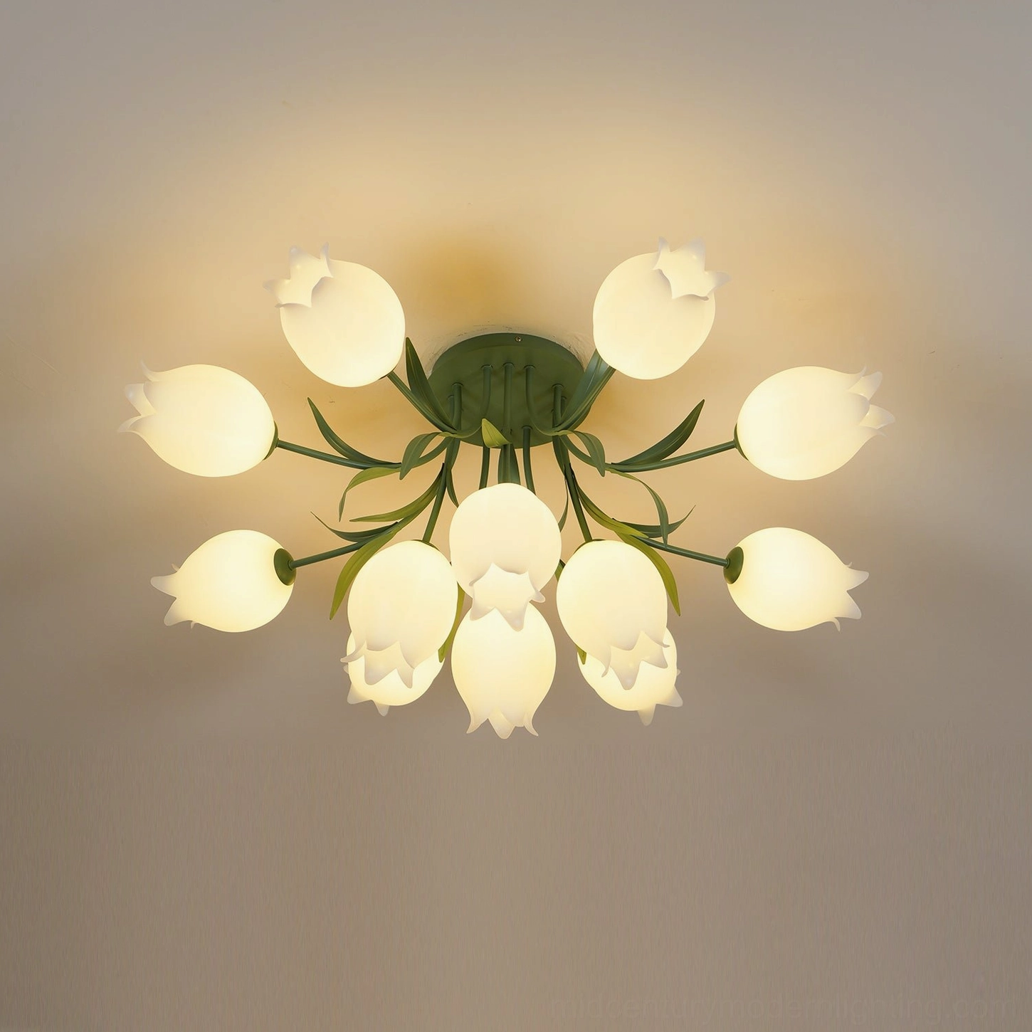 Ricko 12-head statement light green leaves metal detail