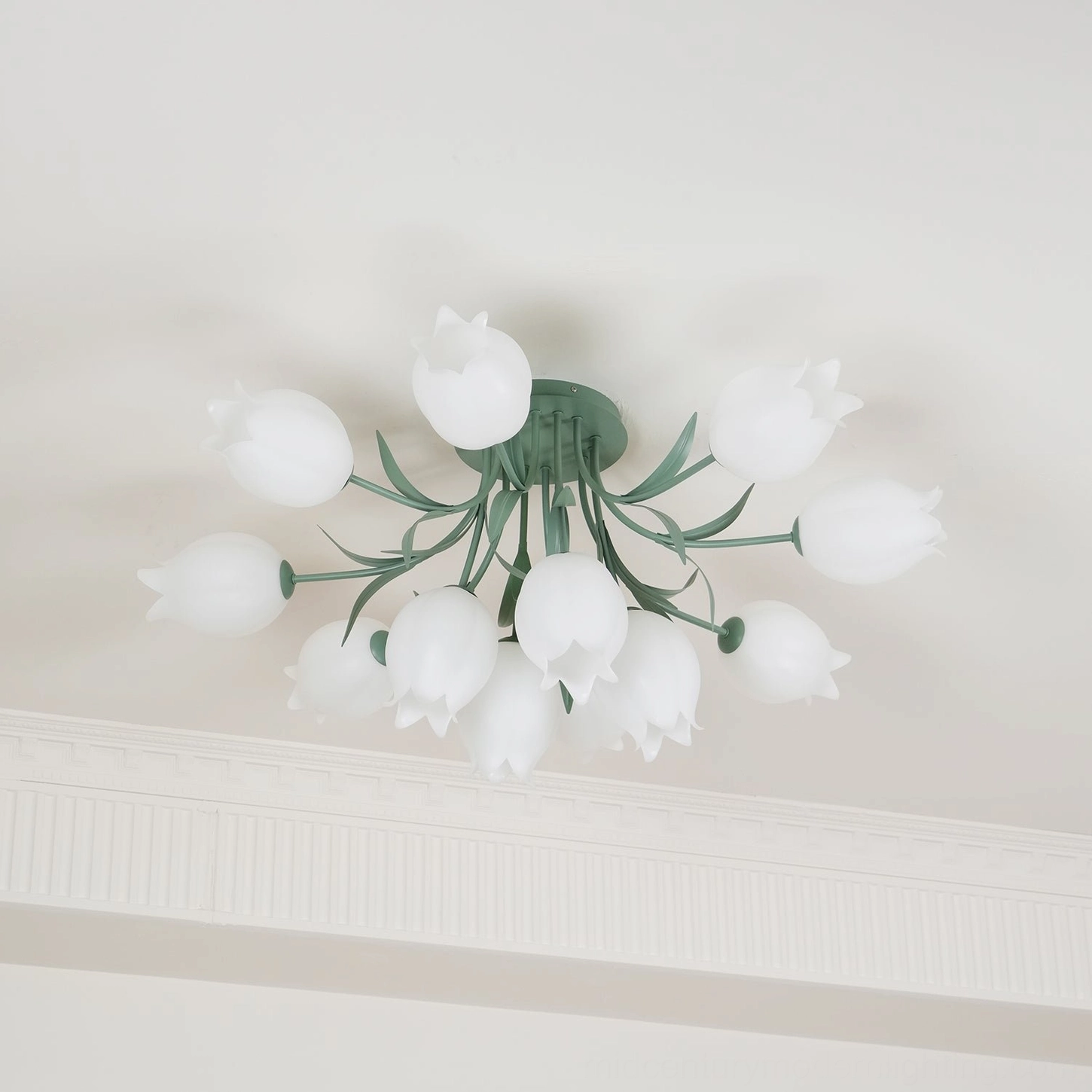 Ricko 12-head large fixture side angle view