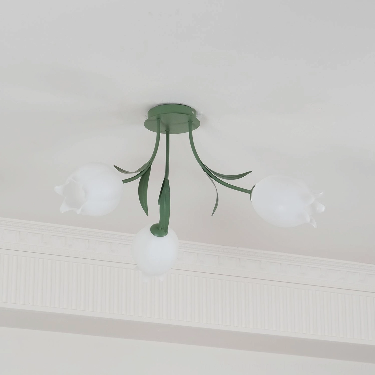 Ricko 3-head compact ceiling light side angle view
