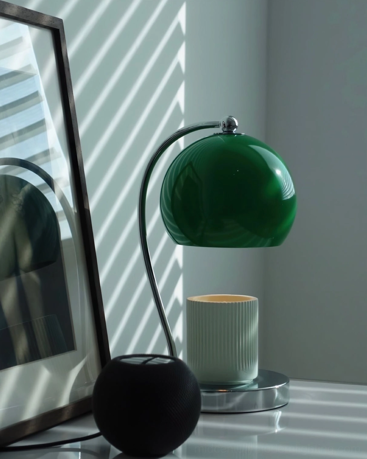 Mid-century modern candle warmer lamp off-white shade stable tabletop positioning