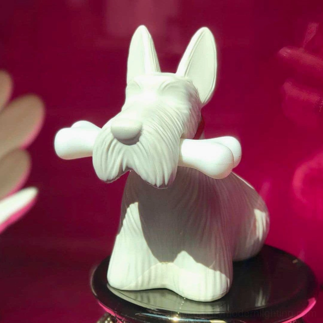 Scottie terrier table lamp sculptural design, modern resin lighting fixture with bone detail