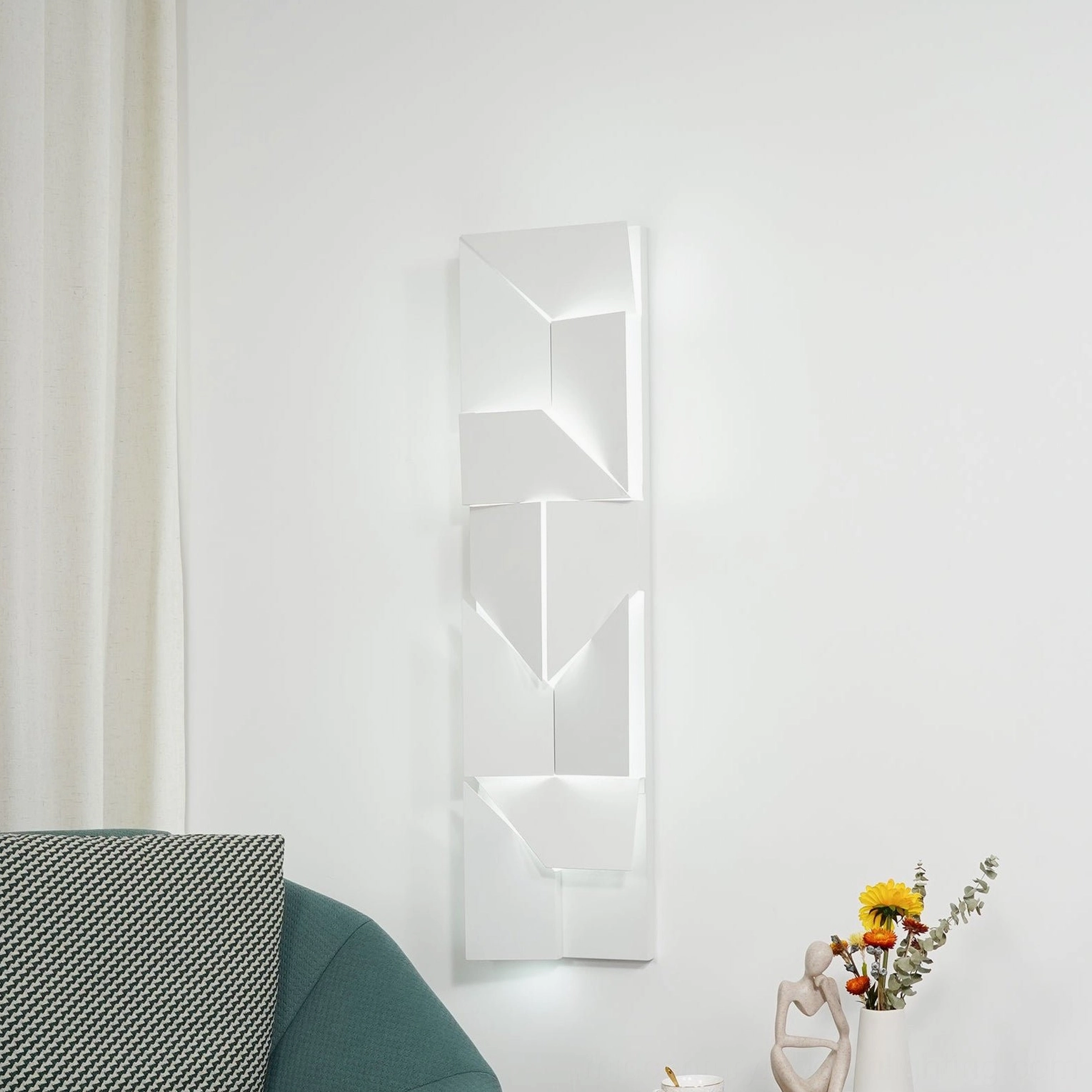 Shadows geometric wall sconce contemporary lighting, white aluminum LED design