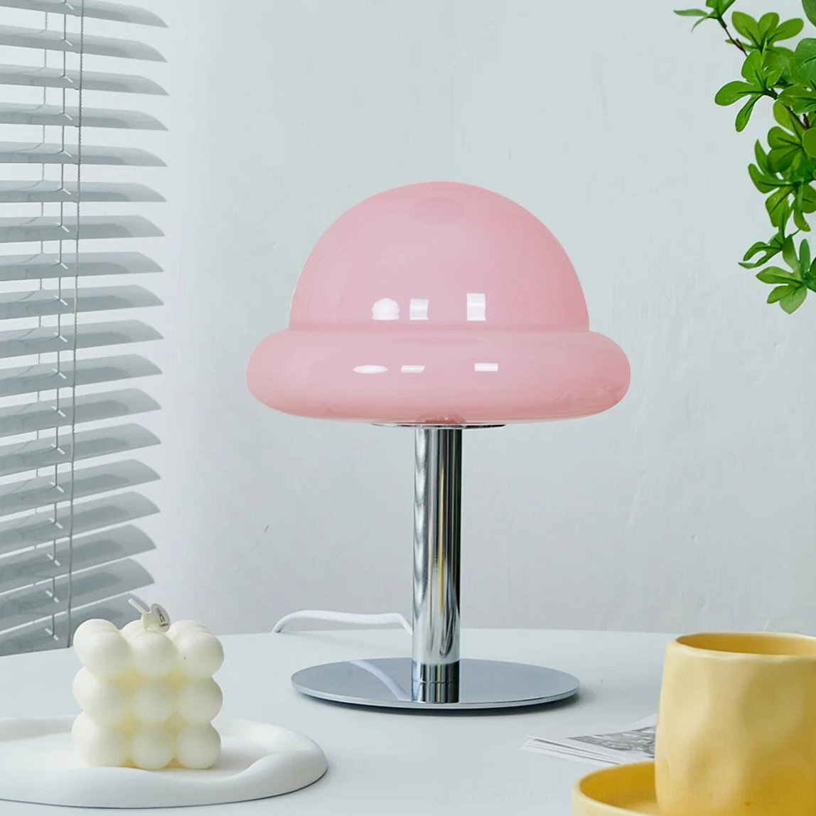 Retro mushroom dome table lamp full product view minimalist design aesthetic