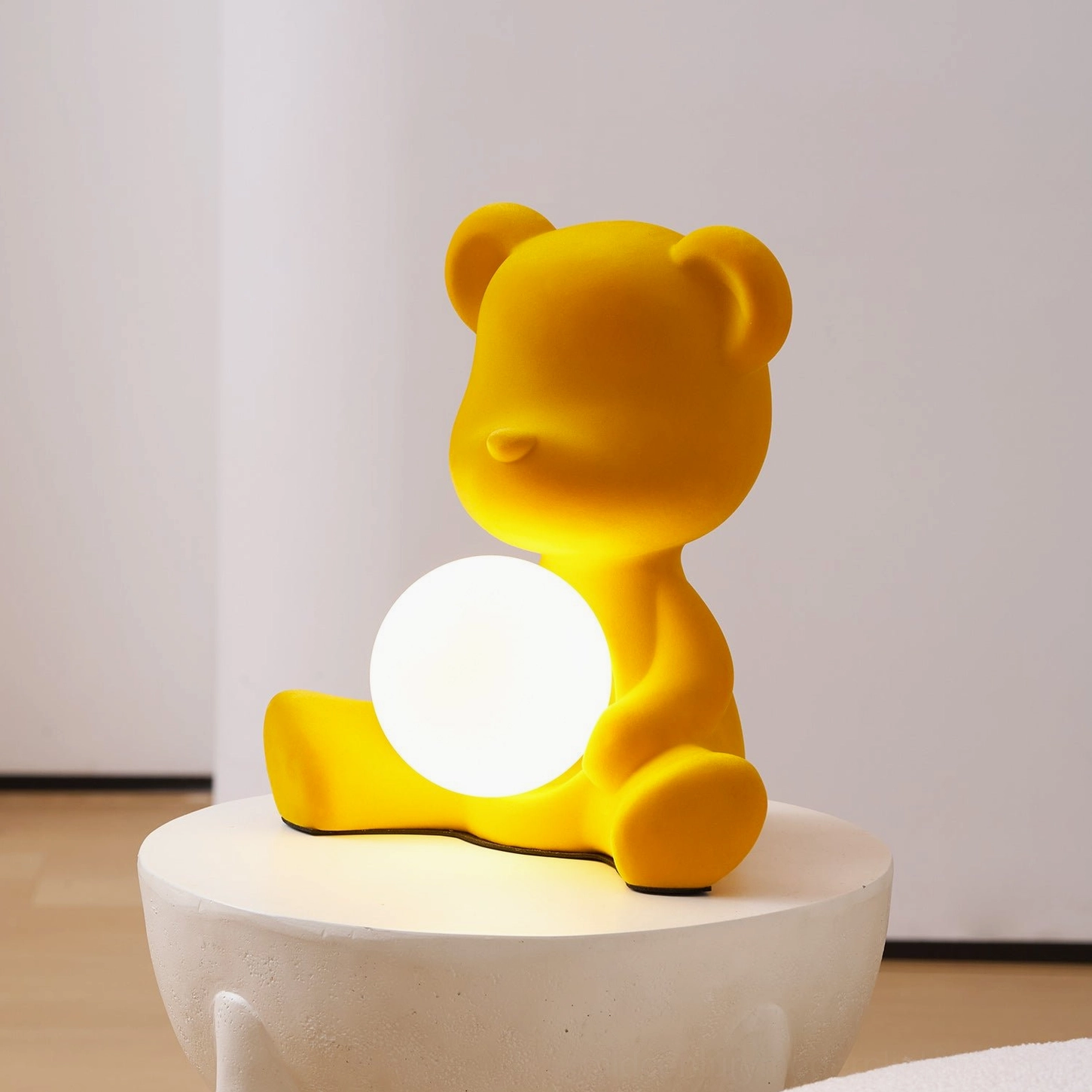 Large teddy bear table lamp dimensional view illustrating proportions and scale